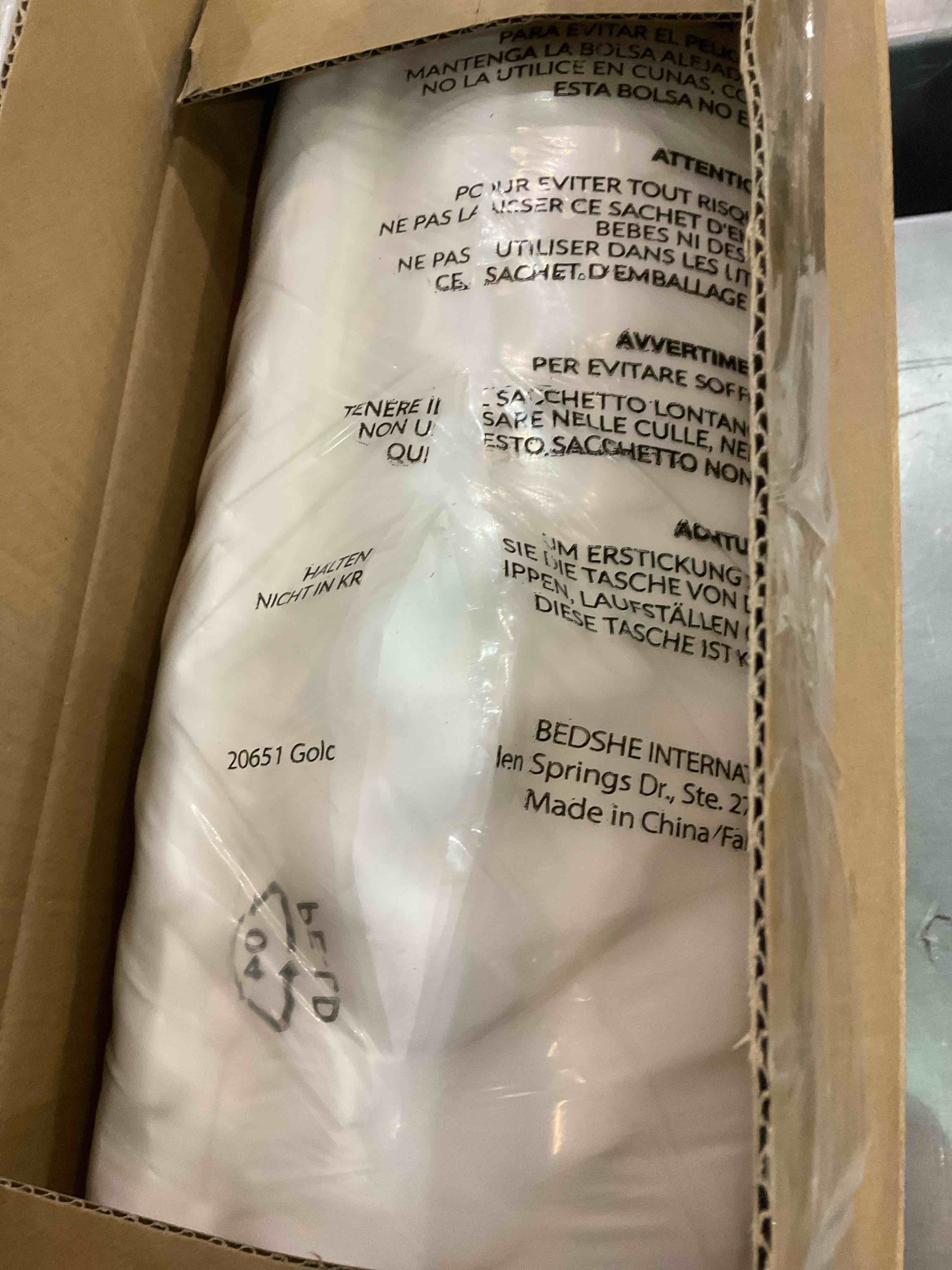 Bedsure Extra Large Dog Bed for Large Dogs Up to 100lbs - XL Orthopedic Dog Beds with Removable Washable Cover, Egg Crate Foam Pet Bed Mat, Brown