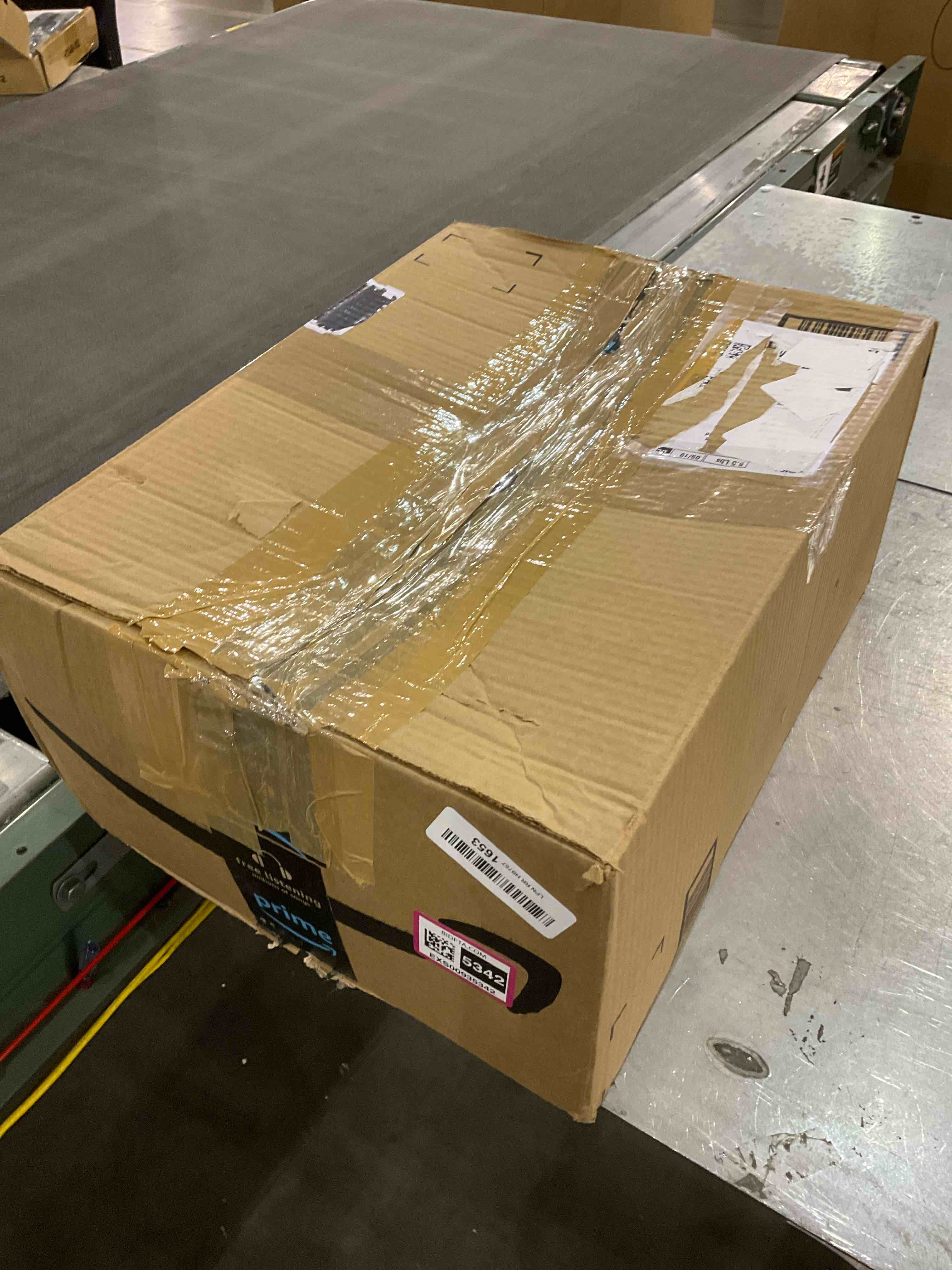 https://s3.amazonaws.com/lotting-images-prod/bidfta/EXS00935342_1699361895886.jpeg
