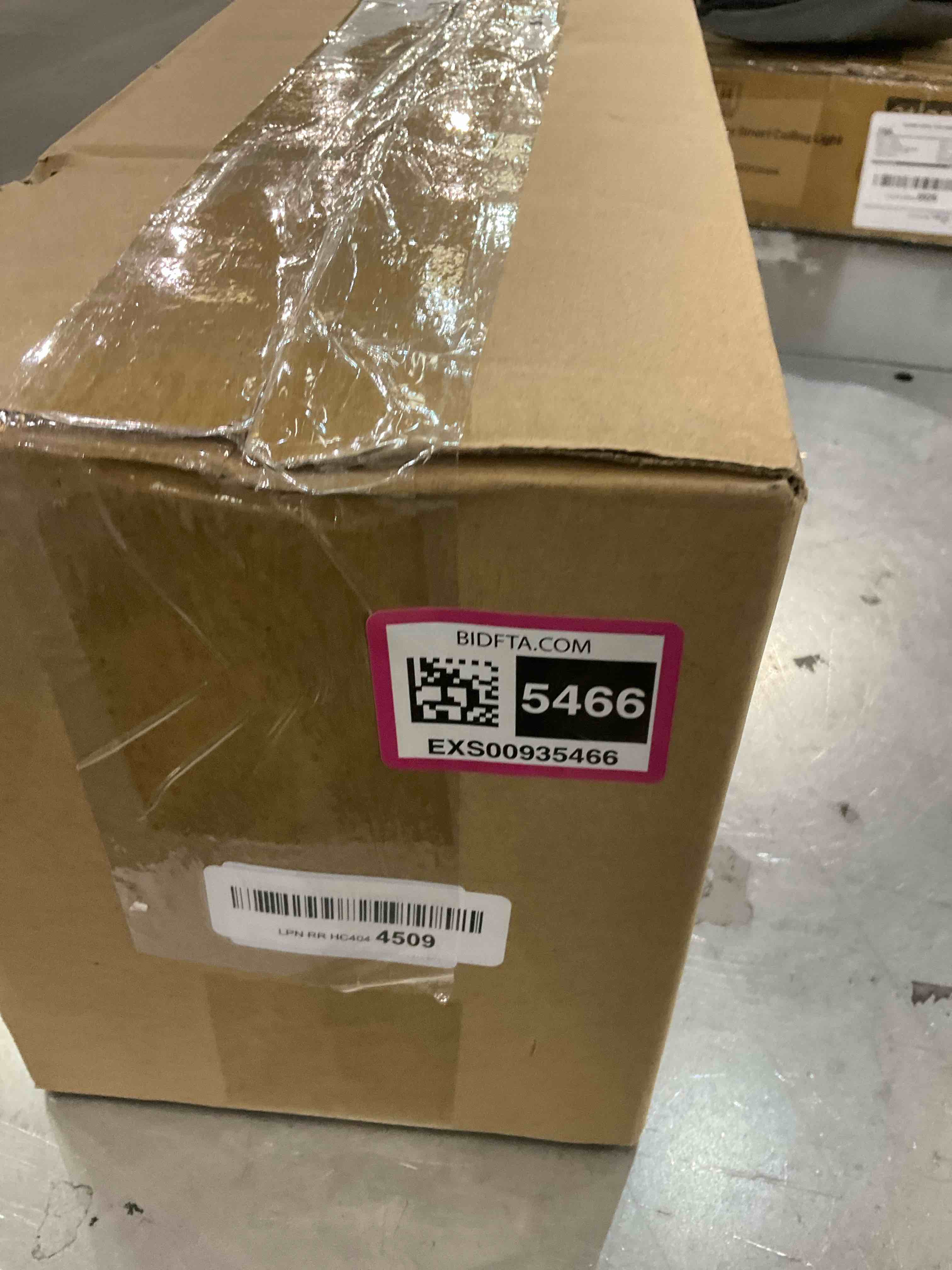 https://s3.amazonaws.com/lotting-images-prod/bidfta/EXS00935466_1699376075519.jpeg