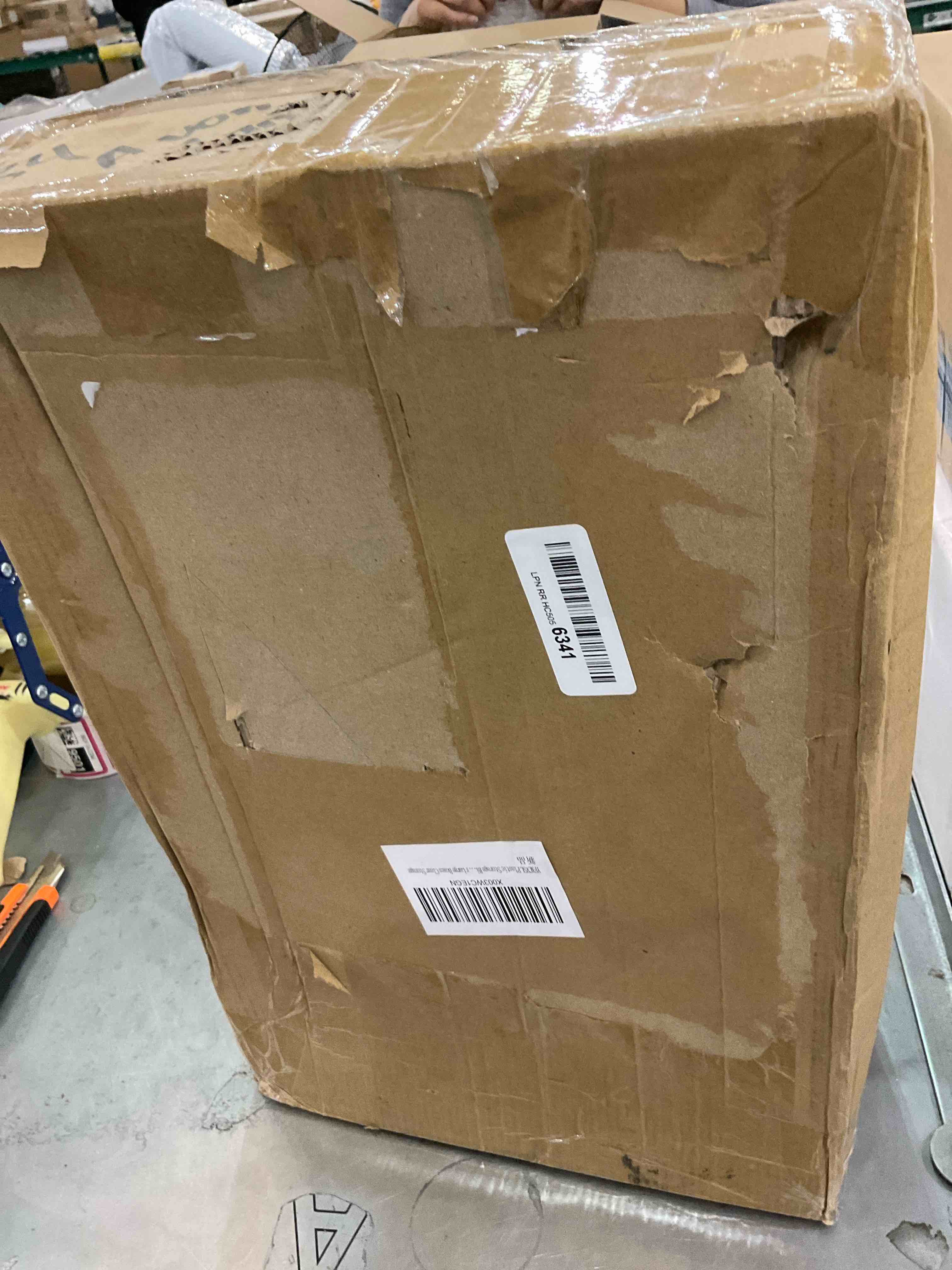 https://s3.amazonaws.com/lotting-images-prod/bidfta/EXS00935663_1699468050226.jpeg