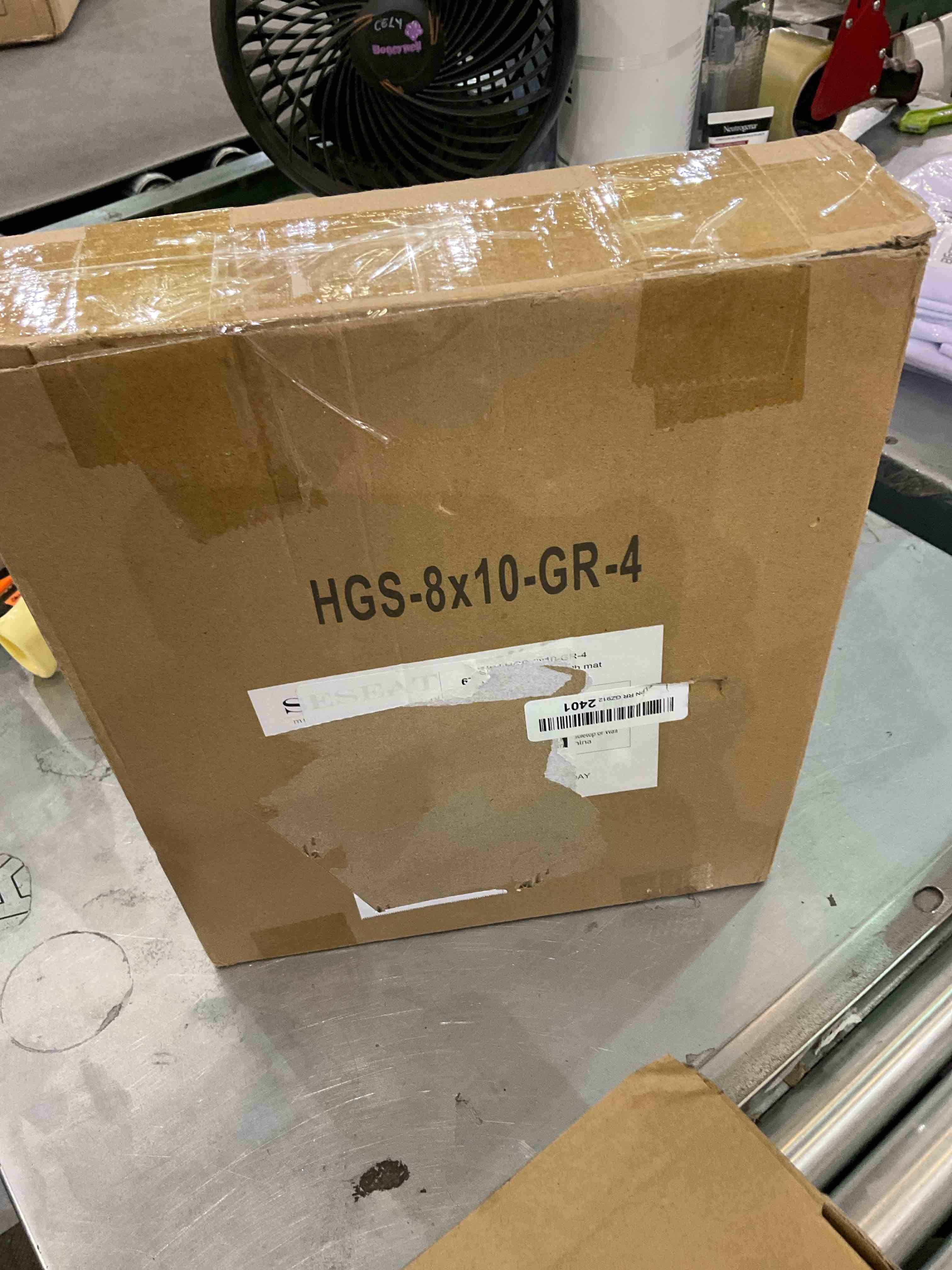 https://s3.amazonaws.com/lotting-images-prod/bidfta/EXS00935690_1699471916976.jpeg