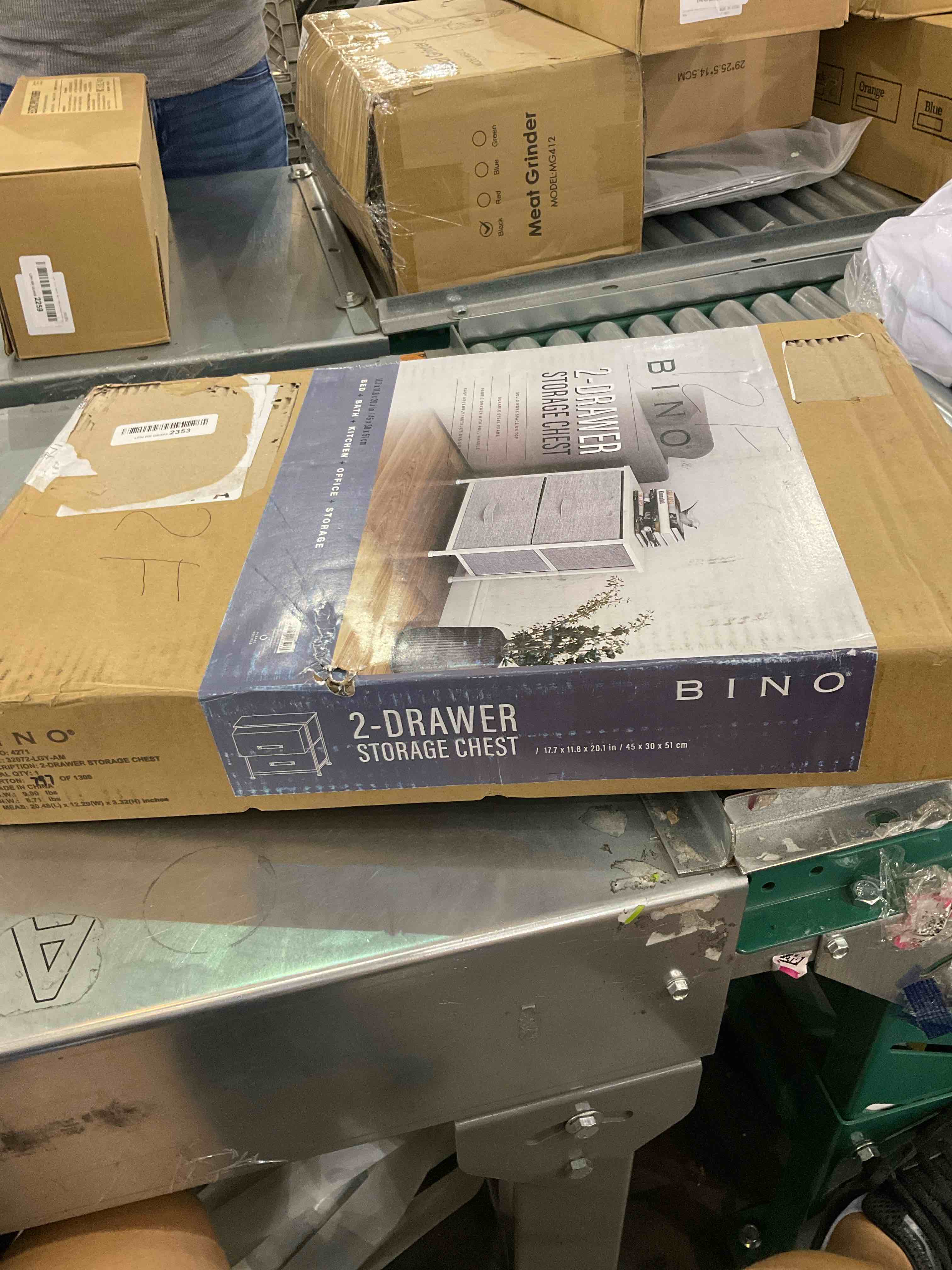 https://s3.amazonaws.com/lotting-images-prod/bidfta/EXS00935703_1699473011810.jpeg