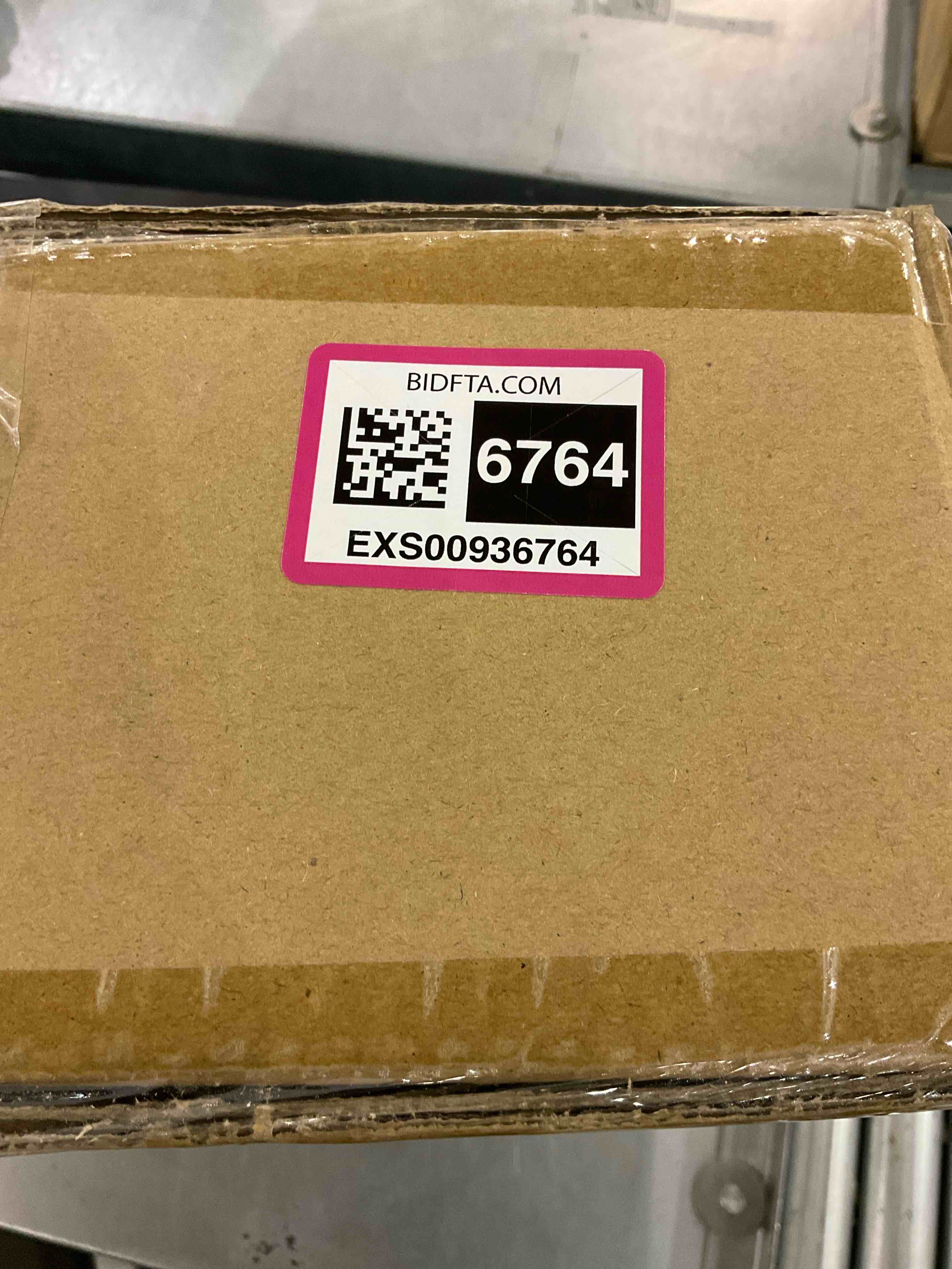 https://s3.amazonaws.com/lotting-images-prod/bidfta/EXS00936764_1701261869805.jpeg