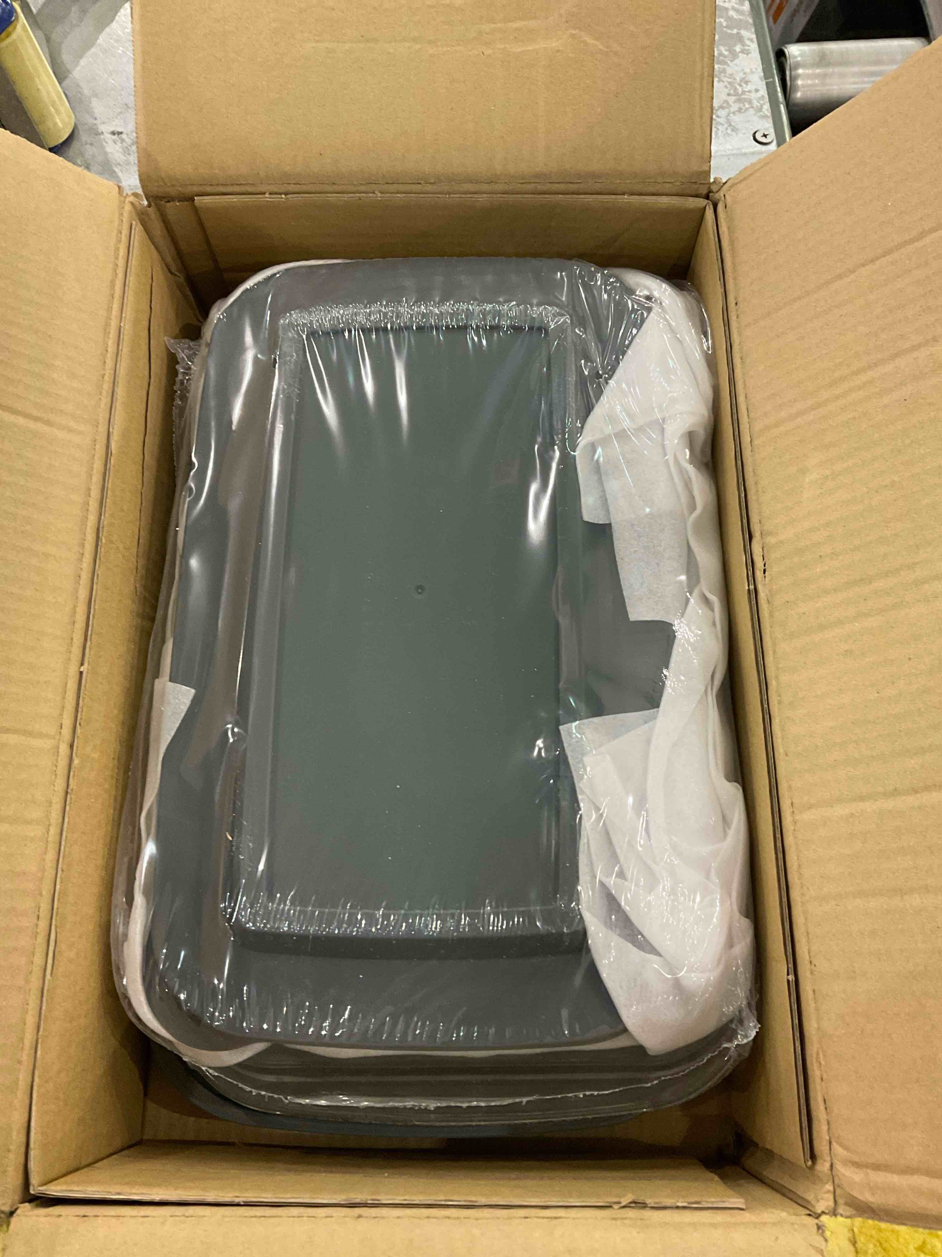https://s3.amazonaws.com/lotting-images-prod/bidfta/EXS00937617_1704461578746.jpeg