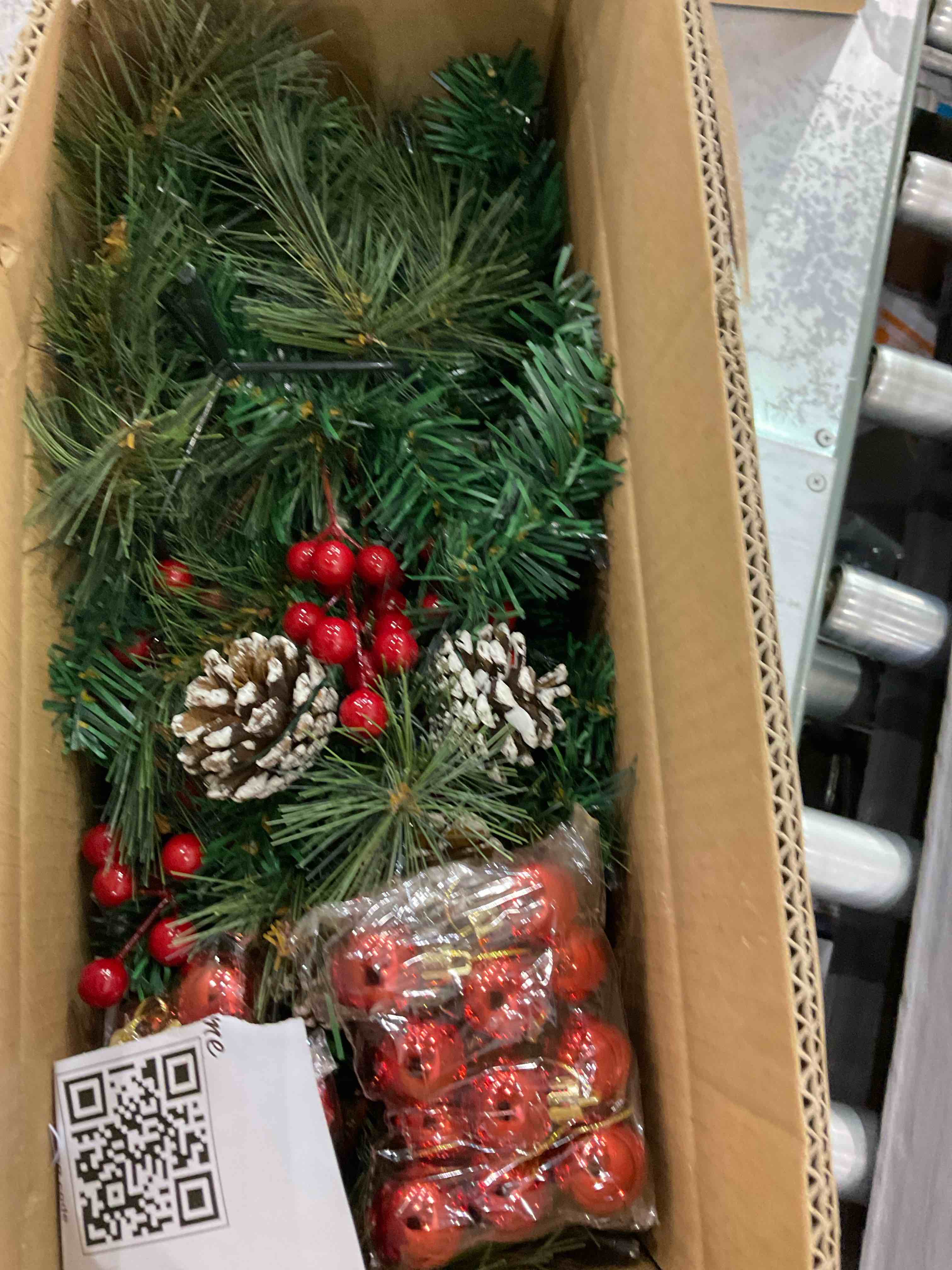 https://s3.amazonaws.com/lotting-images-prod/bidfta/EXS00937736_1704718111066.jpeg