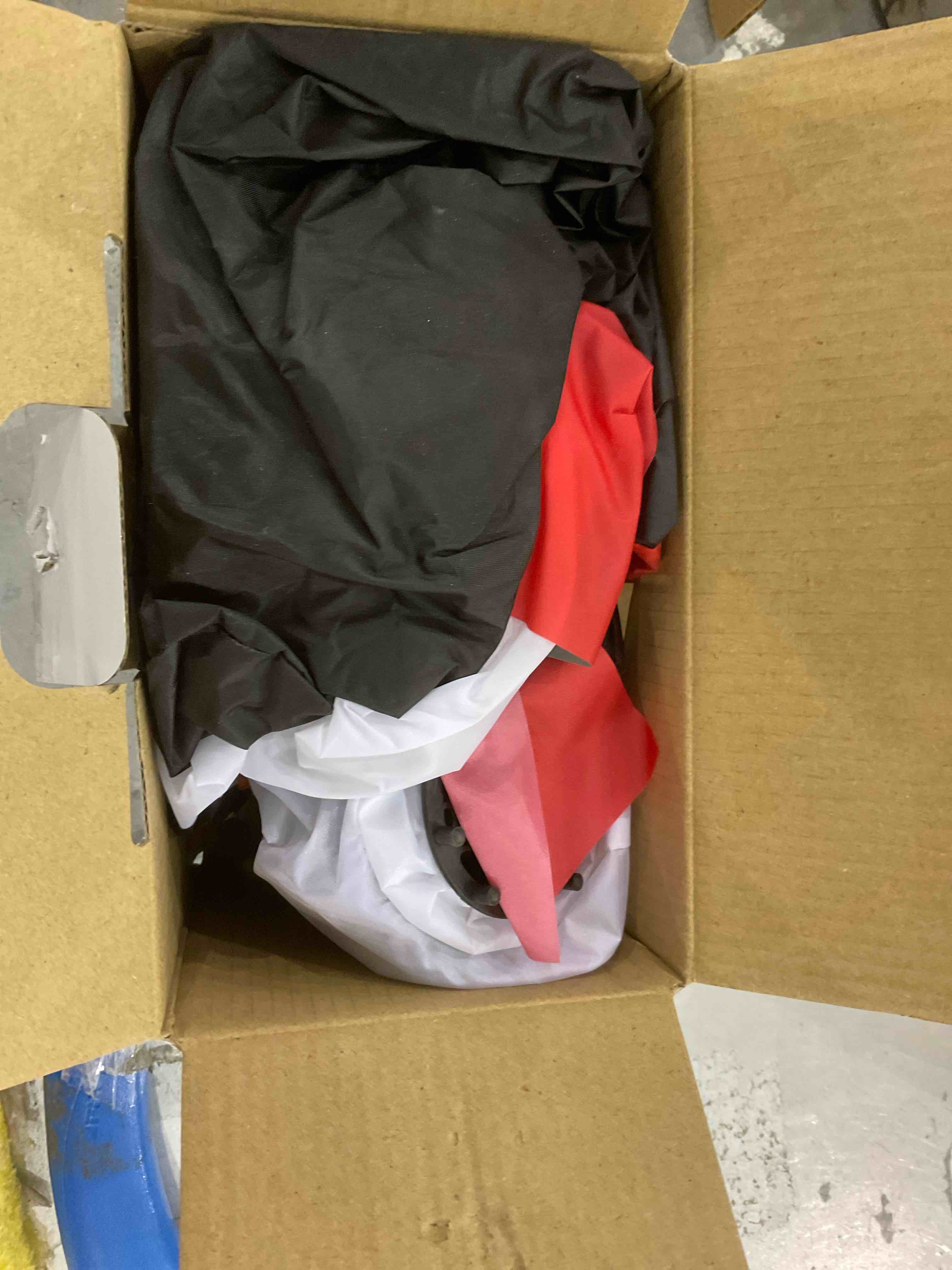 https://s3.amazonaws.com/lotting-images-prod/bidfta/EXS00937937_1704813843984.jpeg