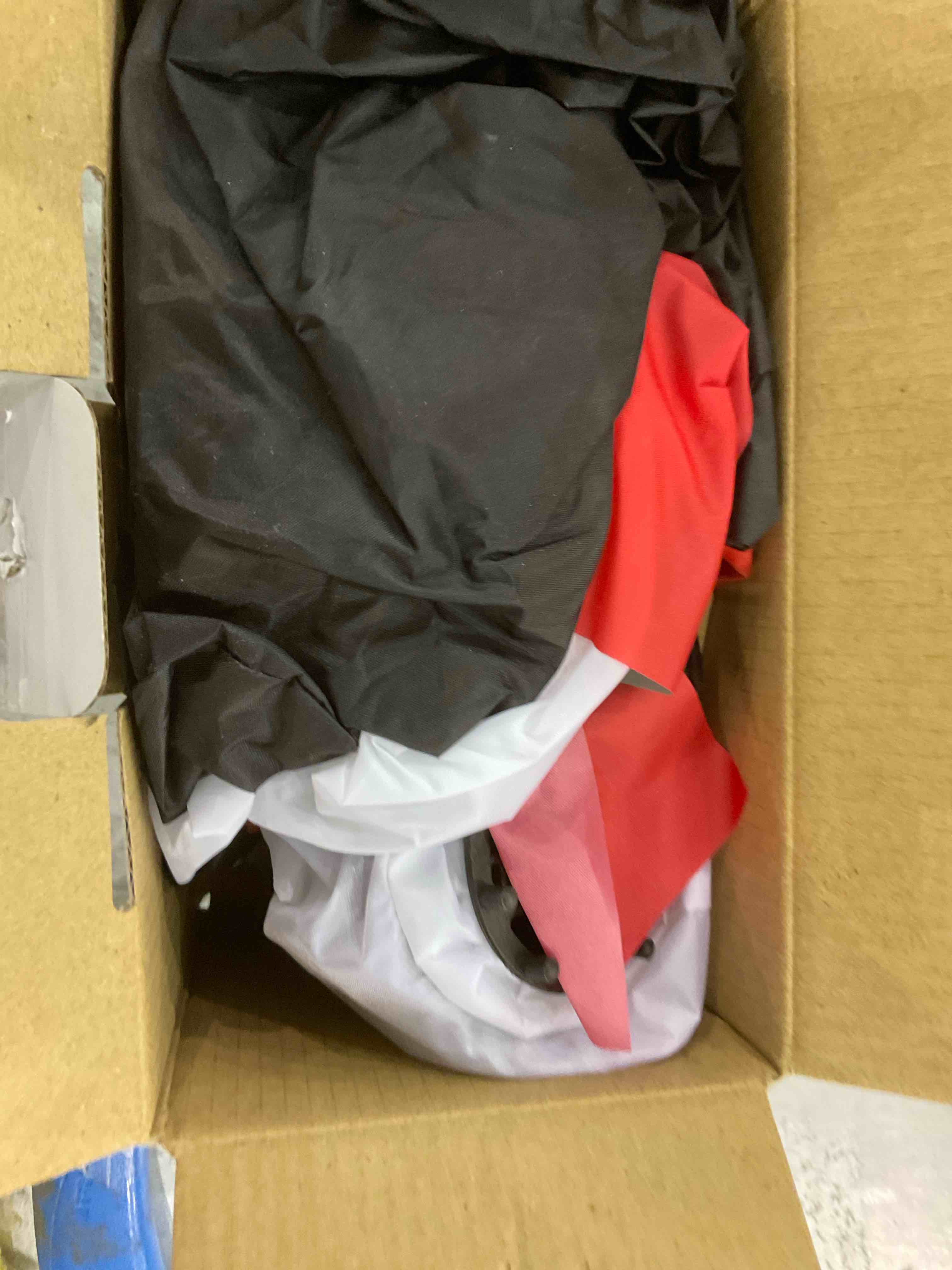 https://s3.amazonaws.com/lotting-images-prod/bidfta/EXS00937937_1704813845078.jpeg