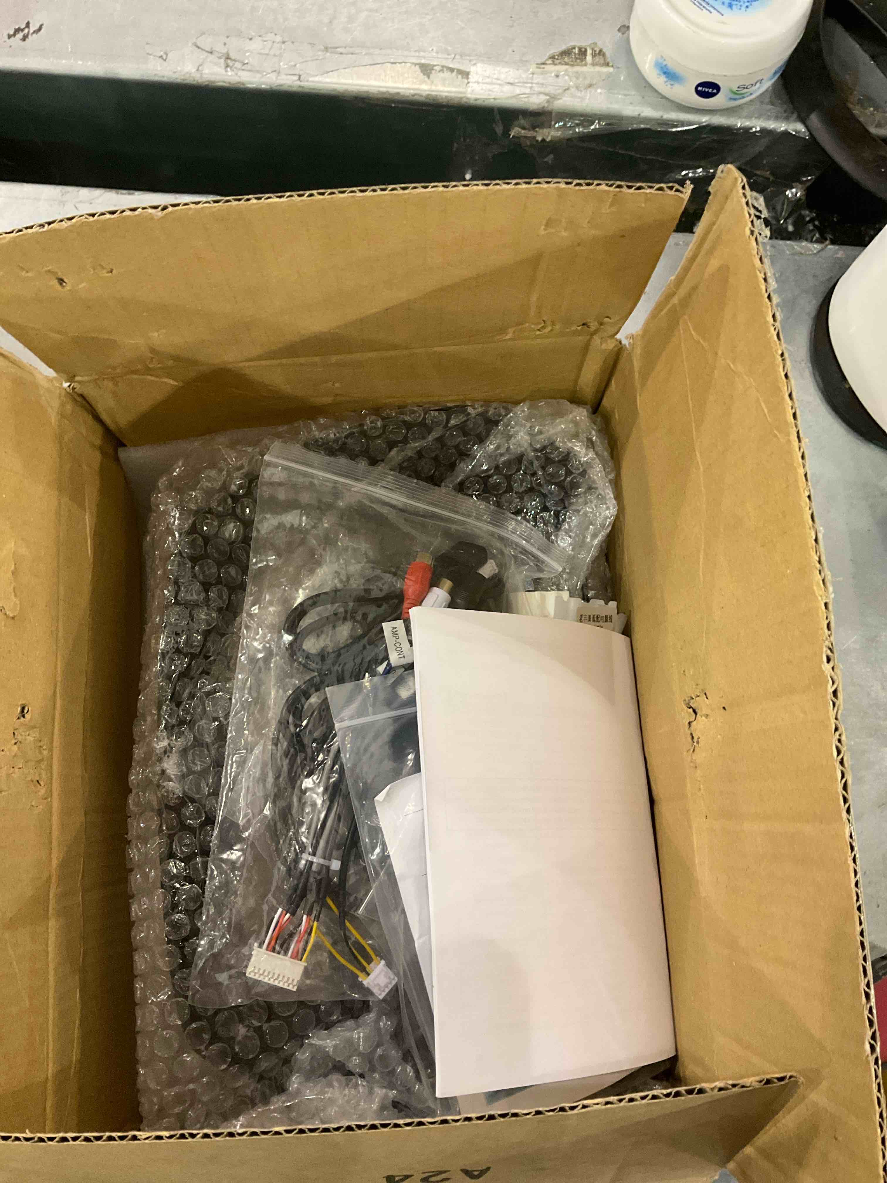 https://s3.amazonaws.com/lotting-images-prod/bidfta/EXS00939351_1699969564890.jpeg