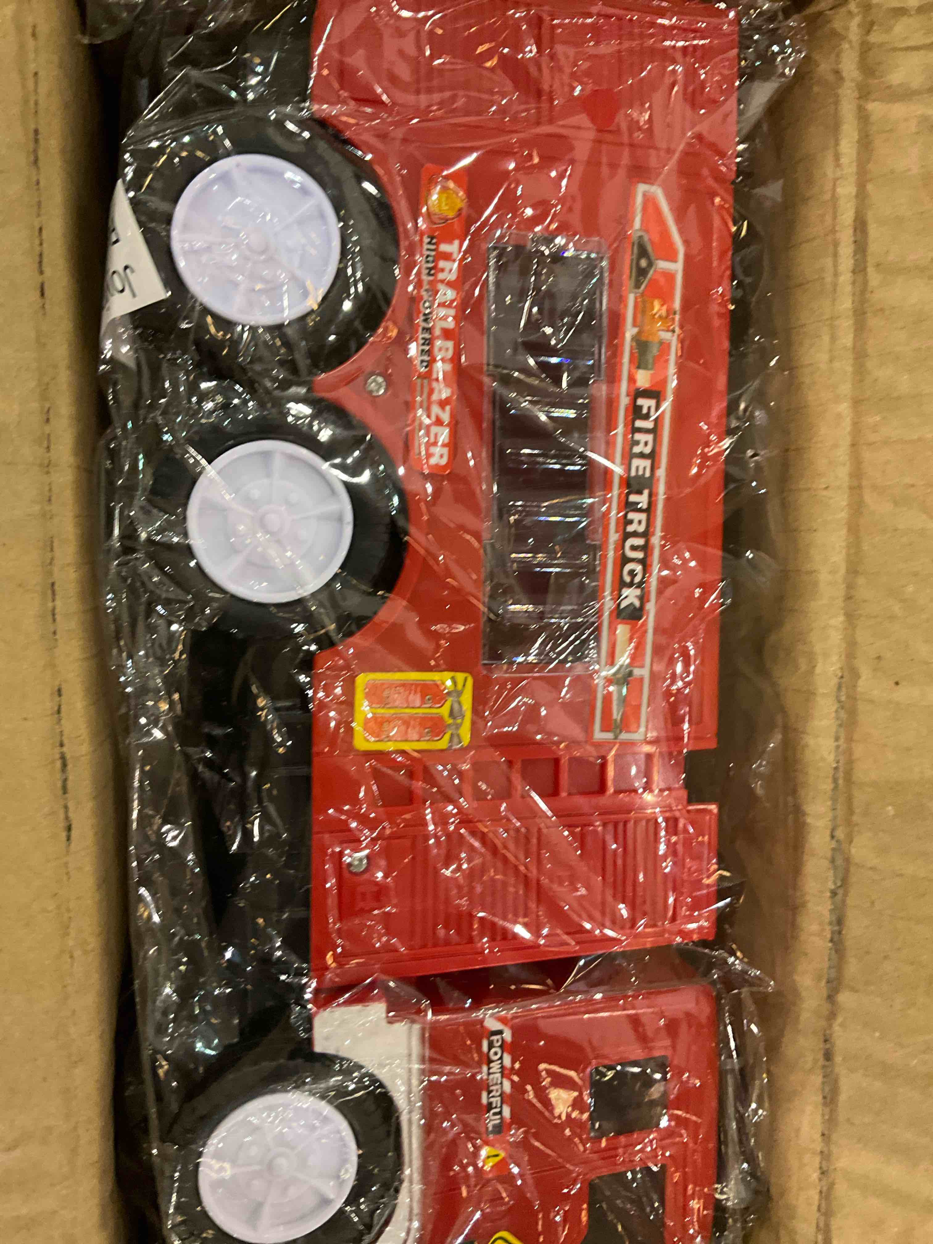 https://s3.amazonaws.com/lotting-images-prod/bidfta/EXS00941959_1703275115318.jpeg