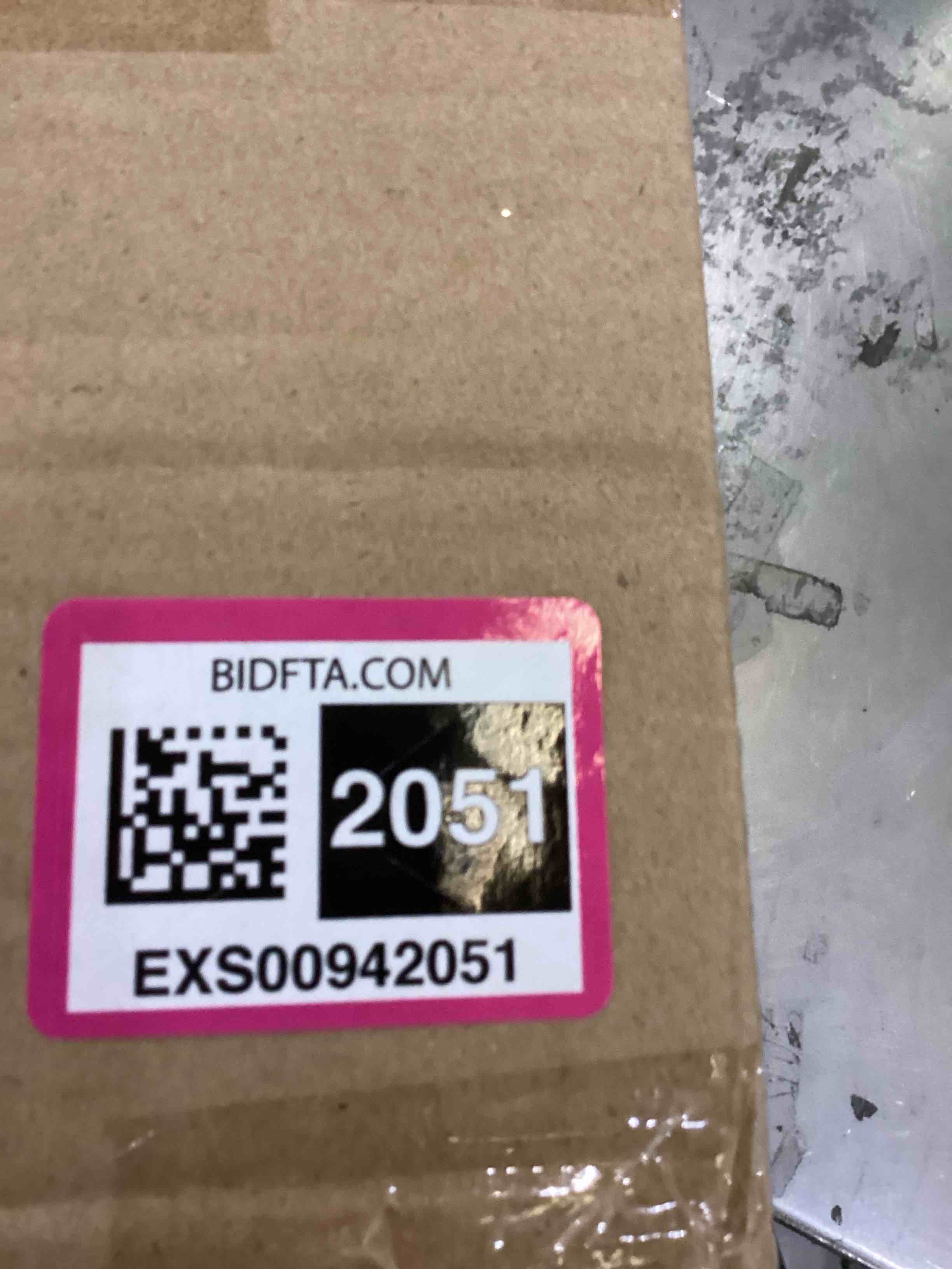https://s3.amazonaws.com/lotting-images-prod/bidfta/EXS00942051_1703089668144.jpeg