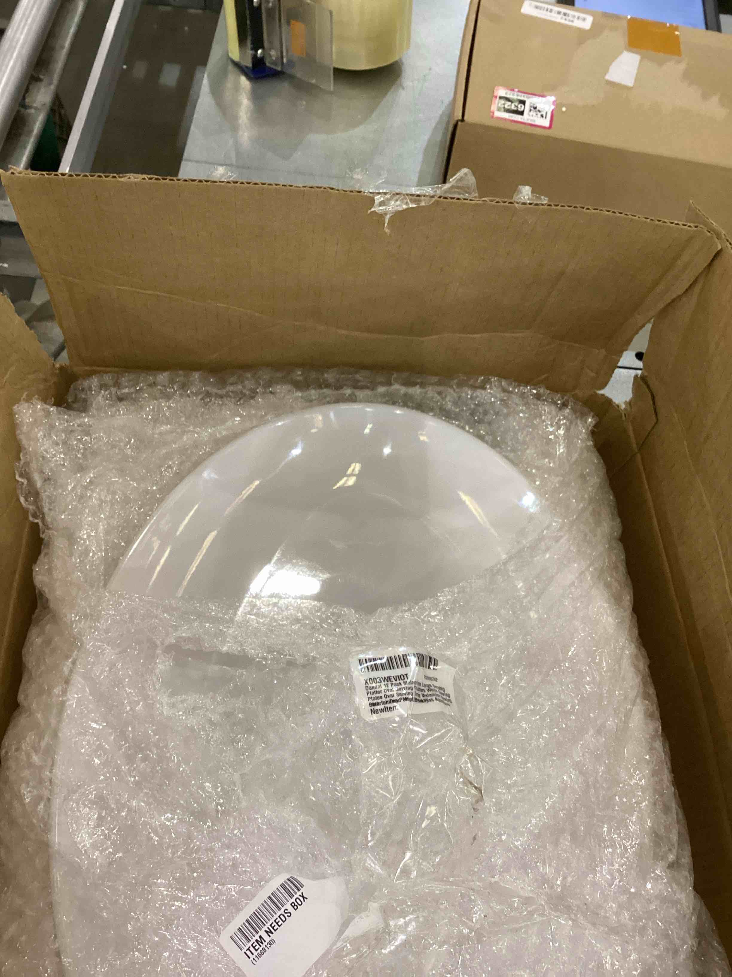https://s3.amazonaws.com/lotting-images-prod/bidfta/EXS00942082_1703098436359.jpeg
