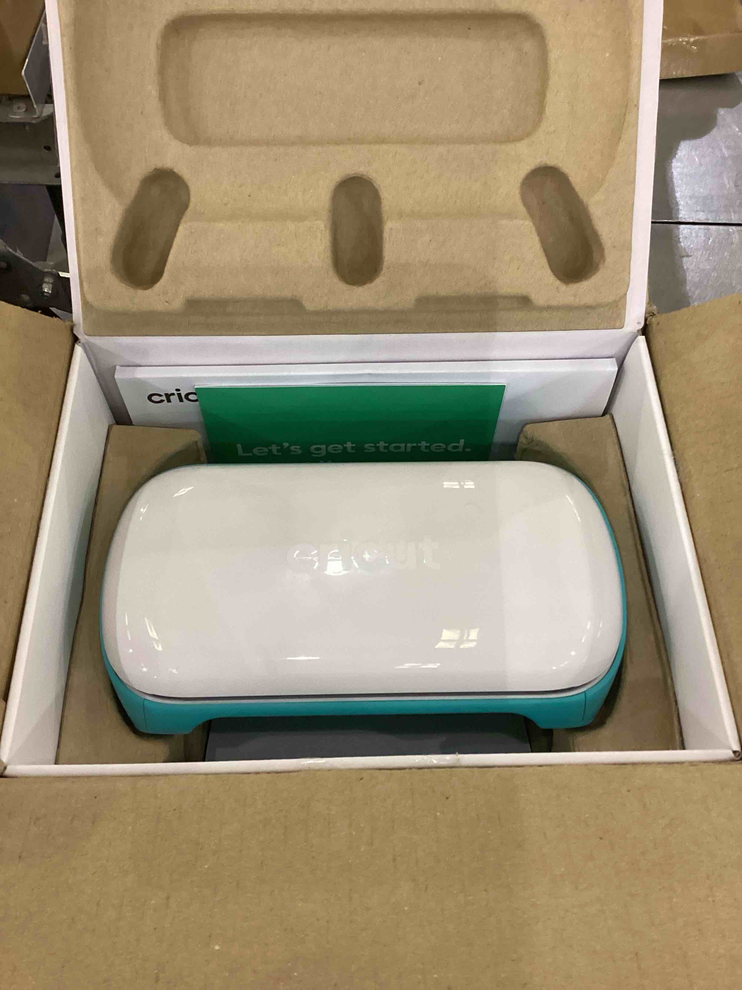 https://s3.amazonaws.com/lotting-images-prod/bidfta/EXS00942089_1703101302567.jpeg