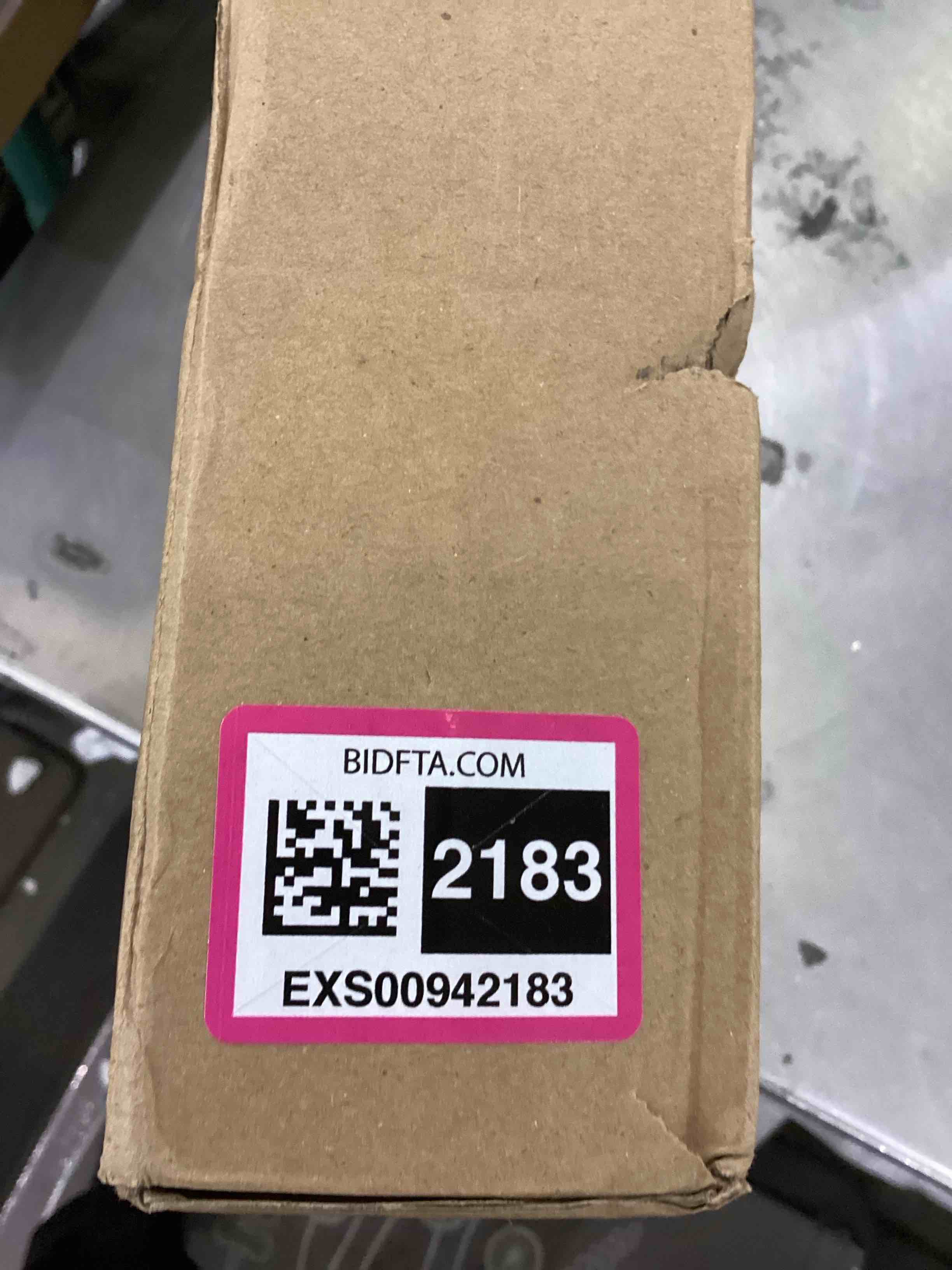 https://s3.amazonaws.com/lotting-images-prod/bidfta/EXS00942183_1703174385414.jpeg