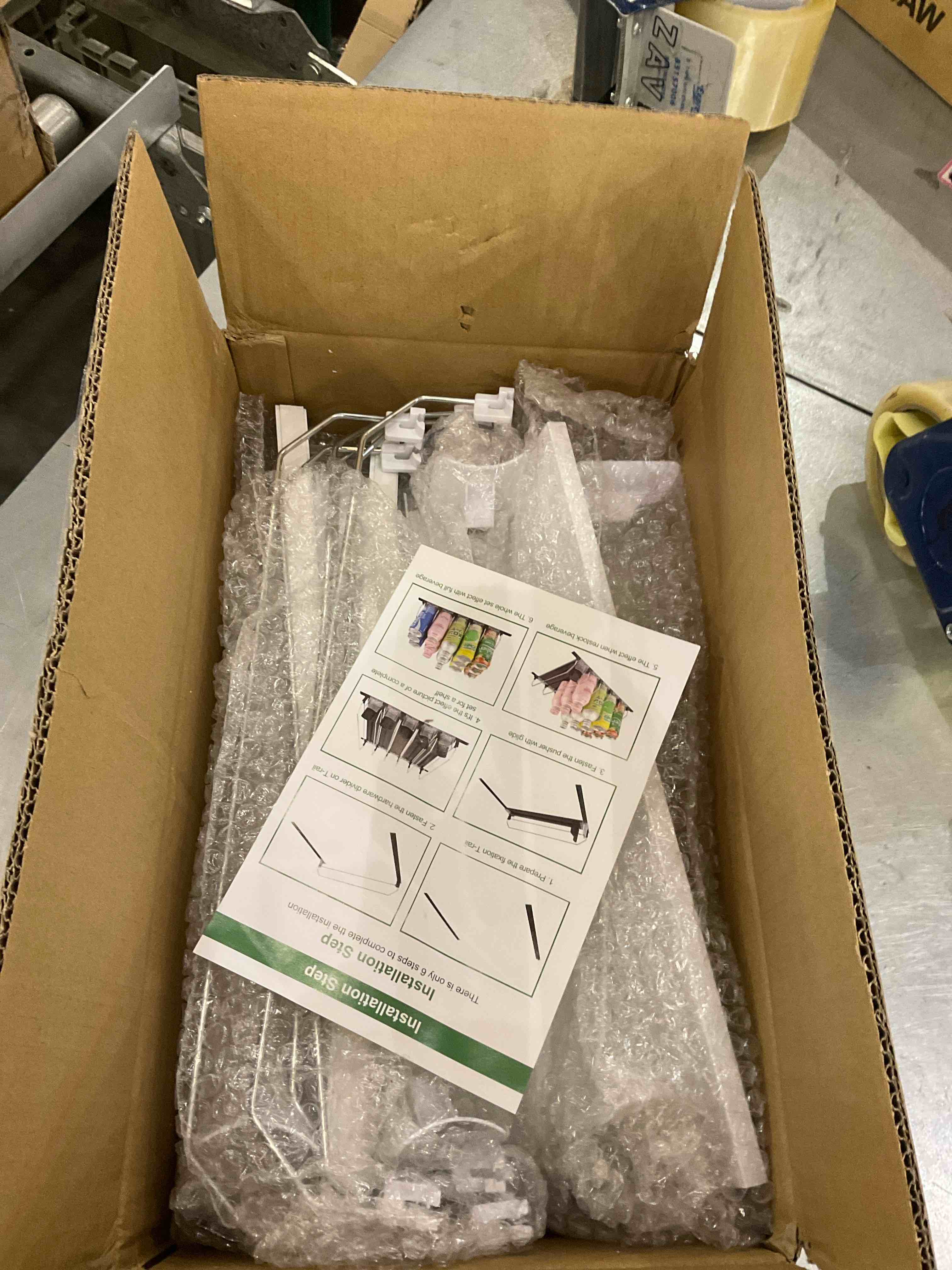 https://s3.amazonaws.com/lotting-images-prod/bidfta/EXS00942888_1703693989691.jpeg
