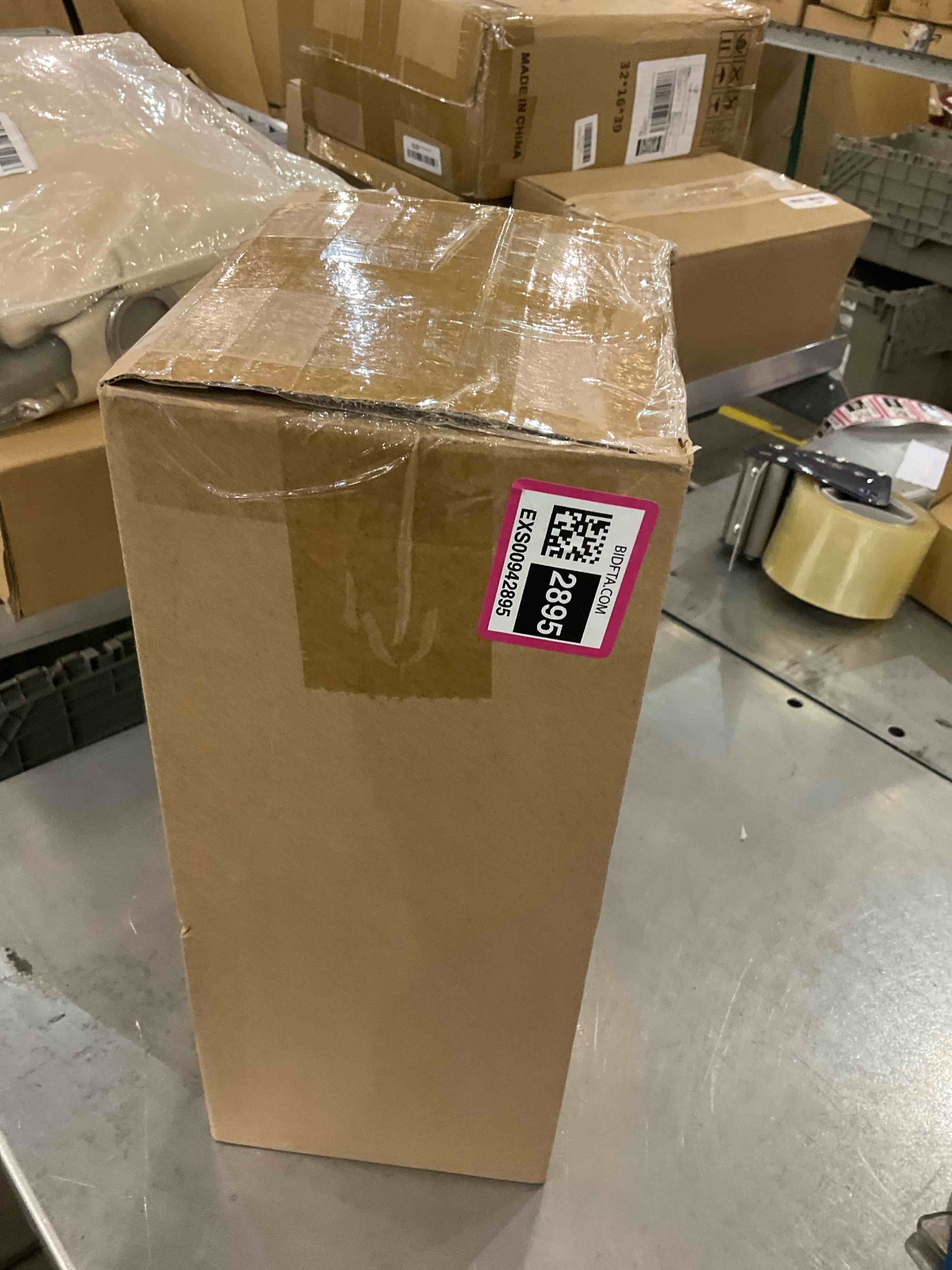 https://s3.amazonaws.com/lotting-images-prod/bidfta/EXS00942895_1703694643233.jpeg