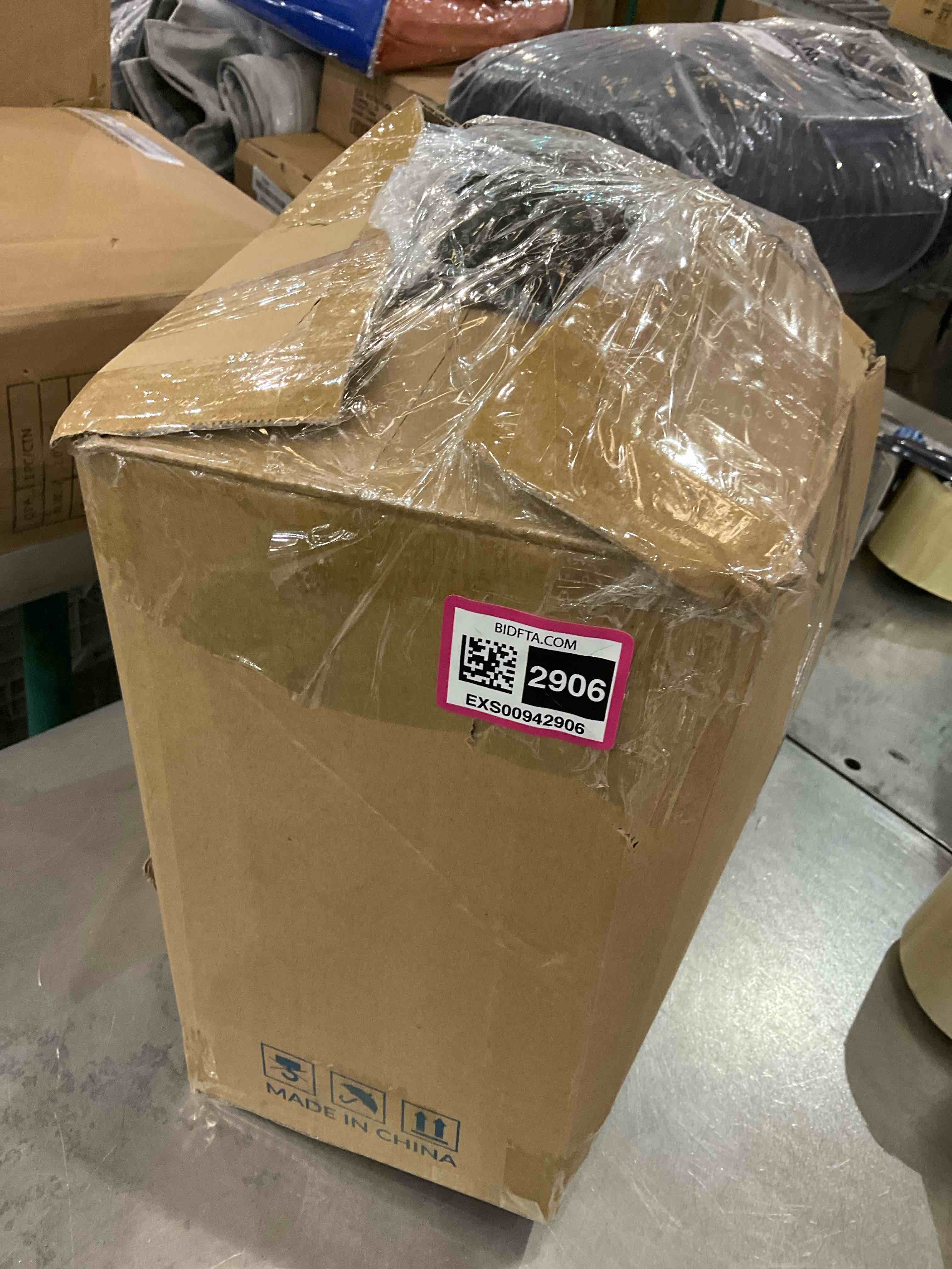 https://s3.amazonaws.com/lotting-images-prod/bidfta/EXS00942906_1703695404240.jpeg