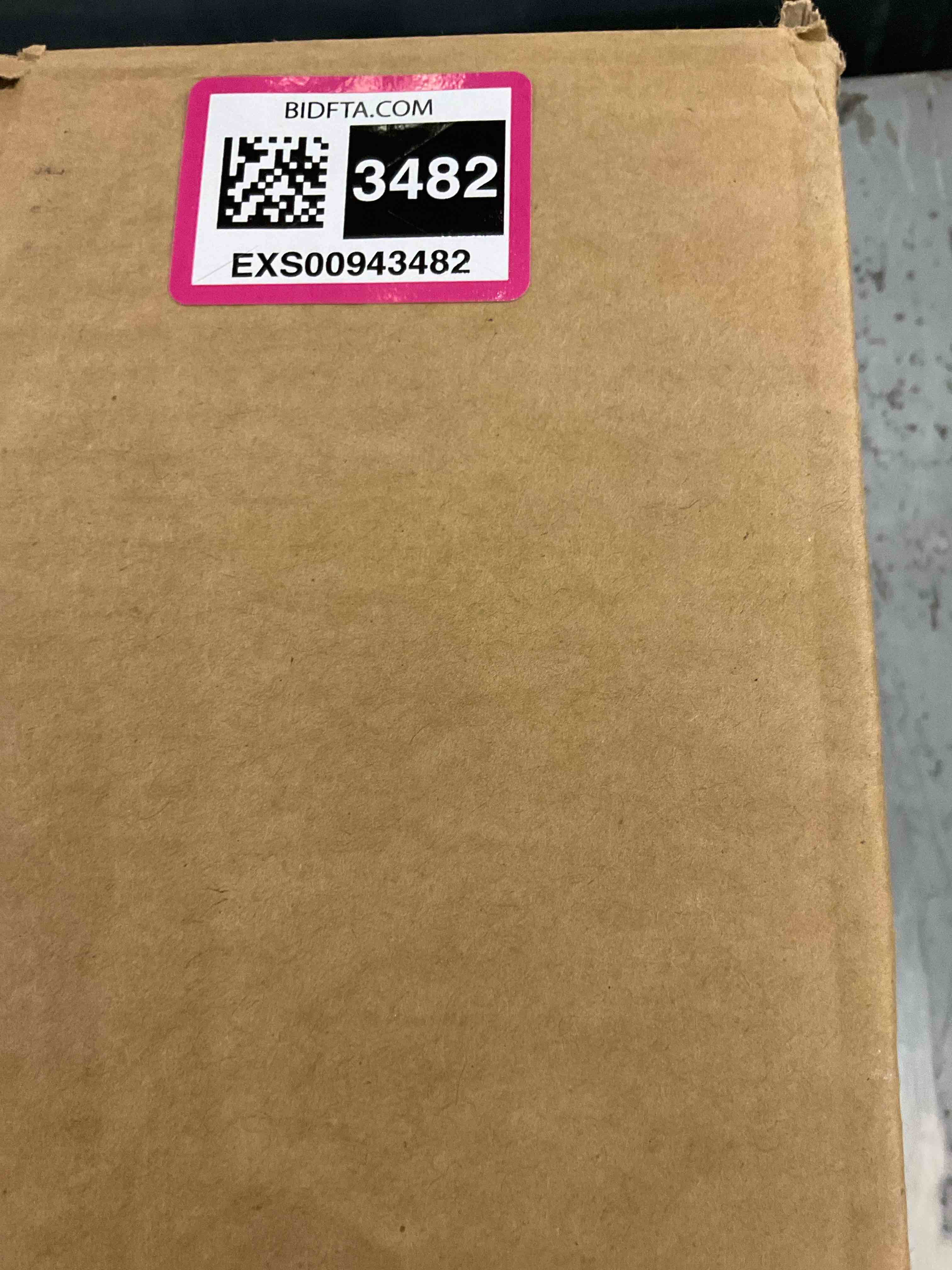 https://s3.amazonaws.com/lotting-images-prod/bidfta/EXS00943482_1703175010478.jpeg