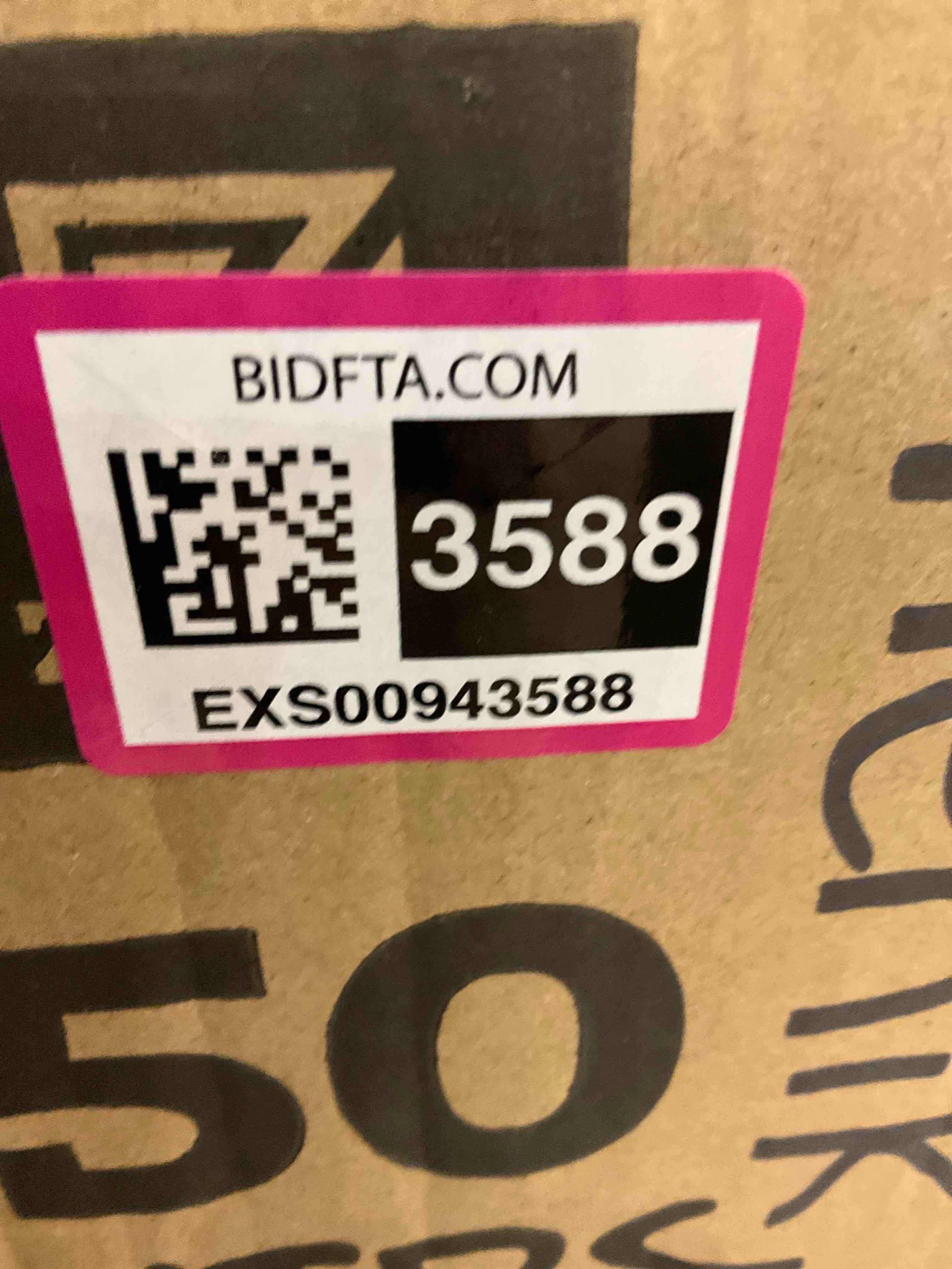 https://s3.amazonaws.com/lotting-images-prod/bidfta/EXS00943588_1703181908545.jpeg
