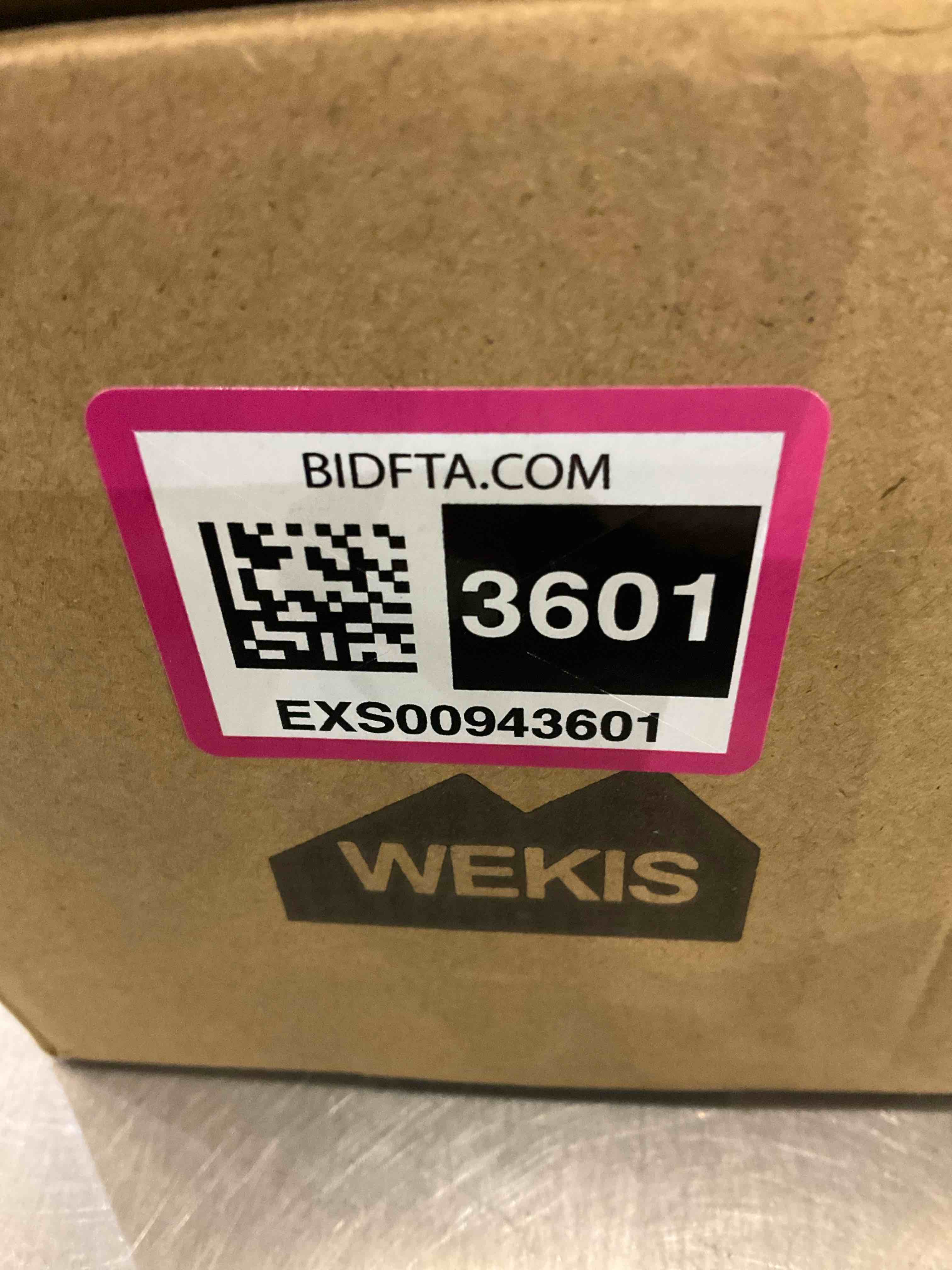 https://s3.amazonaws.com/lotting-images-prod/bidfta/EXS00943601_1703183160105.jpeg