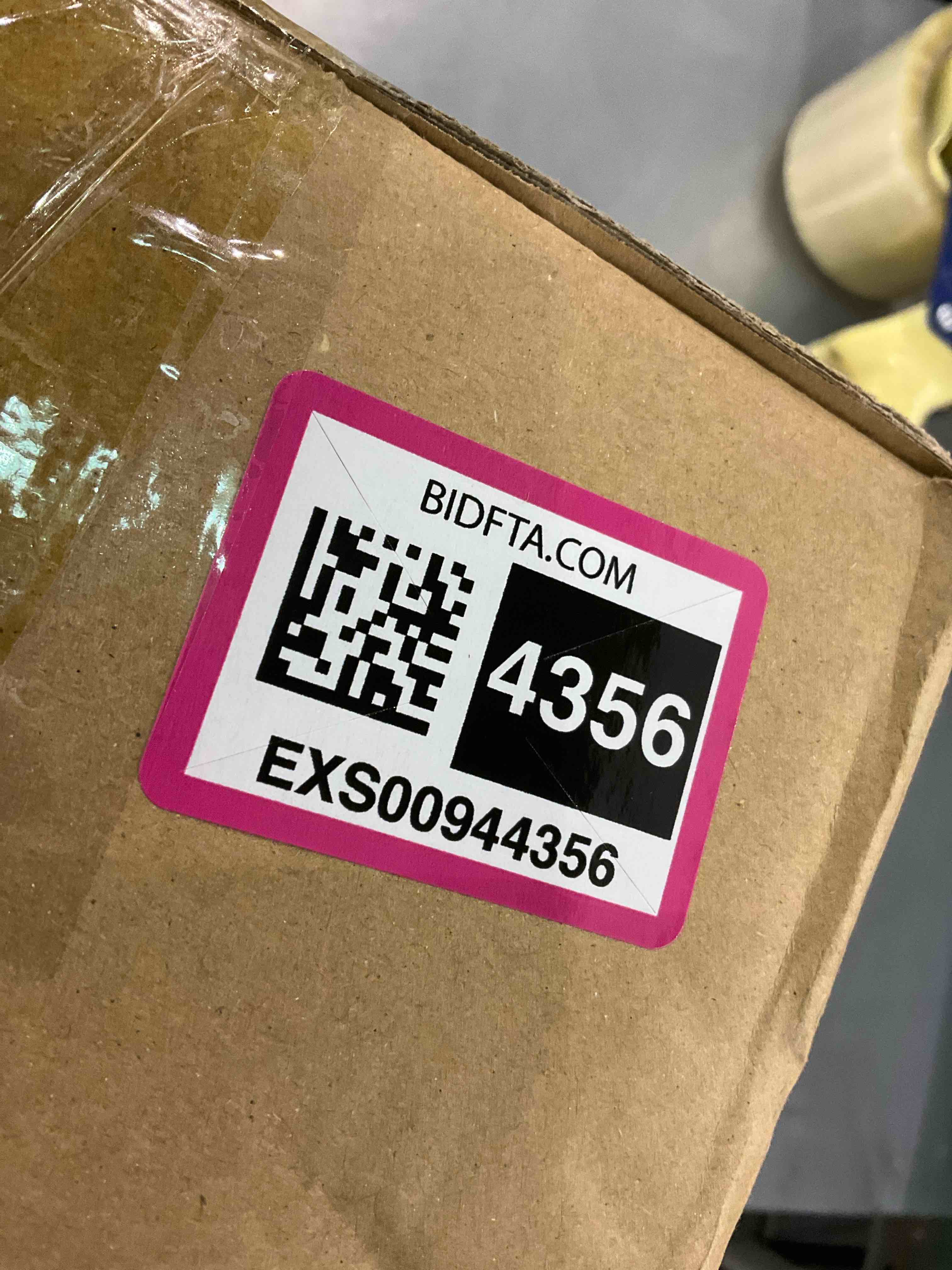 https://s3.amazonaws.com/lotting-images-prod/bidfta/EXS00944356_1703162316804.jpeg