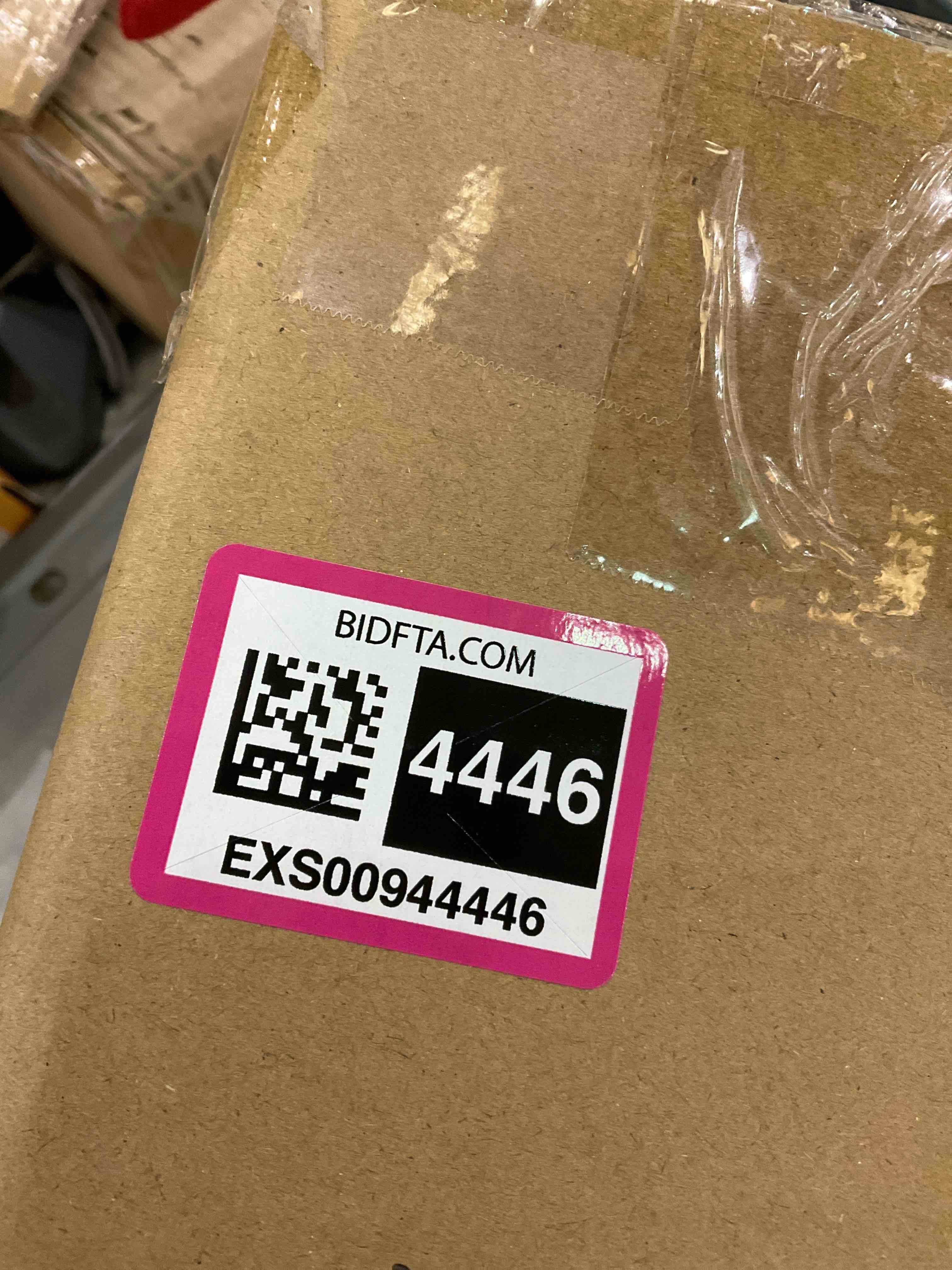 https://s3.amazonaws.com/lotting-images-prod/bidfta/EXS00944446_1703175153939.jpeg