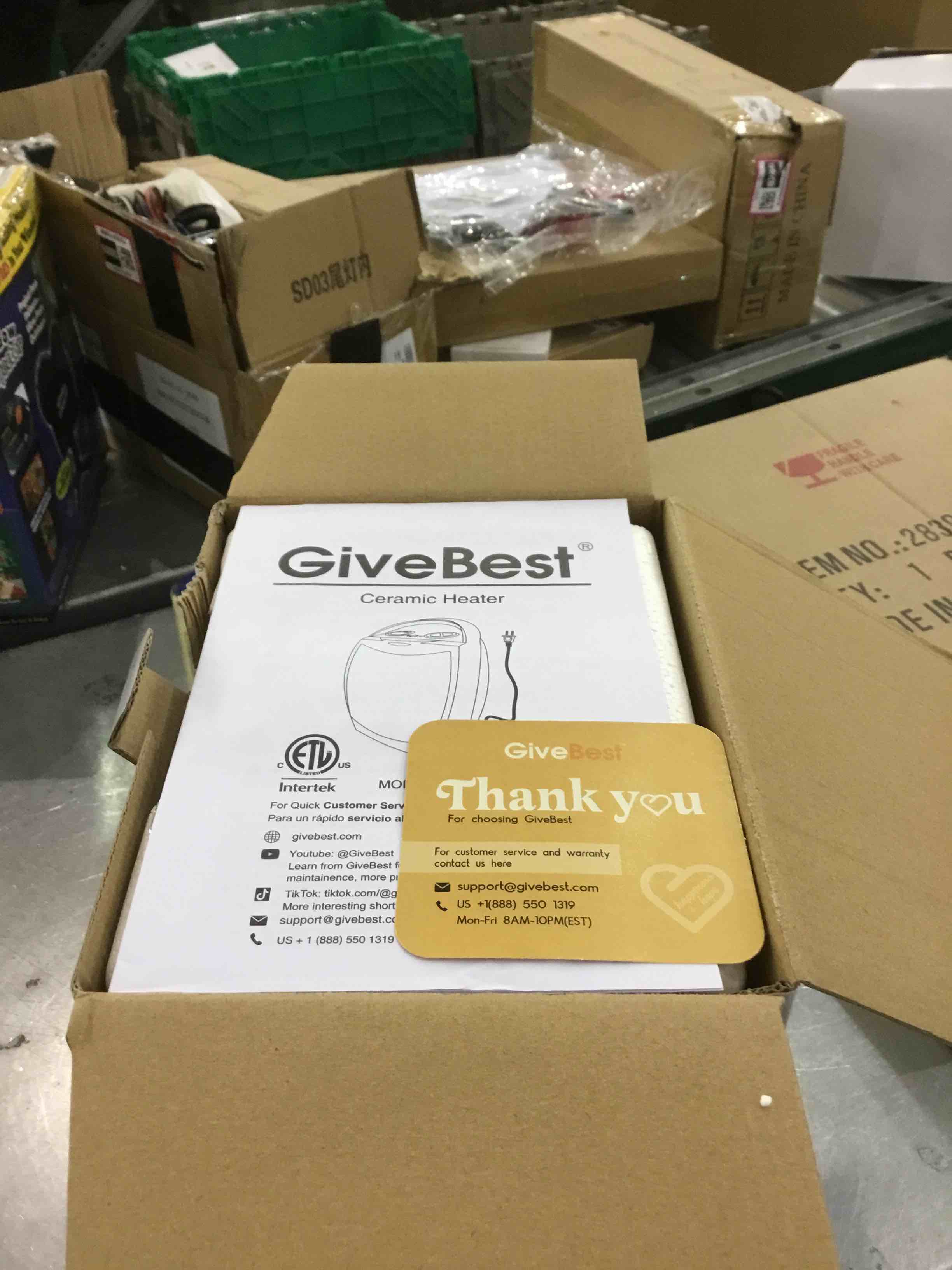 https://s3.amazonaws.com/lotting-images-prod/bidfta/EXS00944845_1703086806954.jpeg