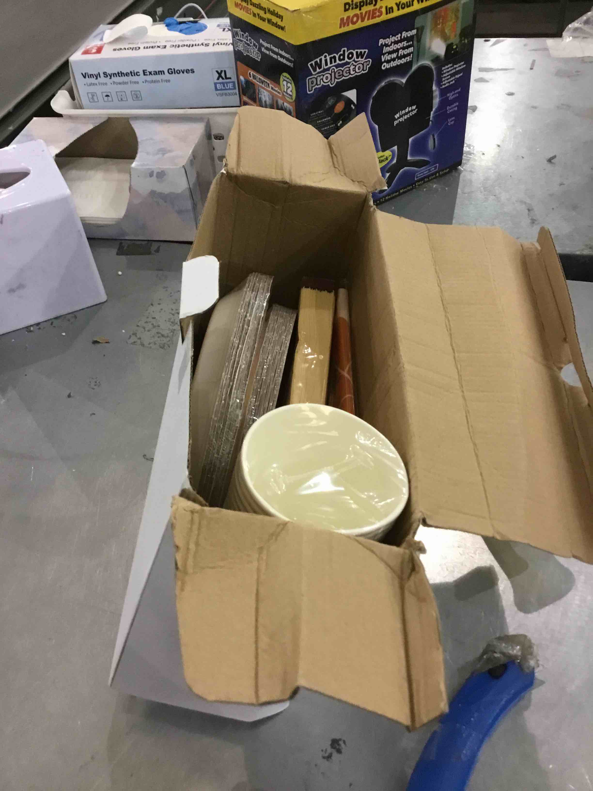 https://s3.amazonaws.com/lotting-images-prod/bidfta/EXS00944917_1703257868532.jpeg