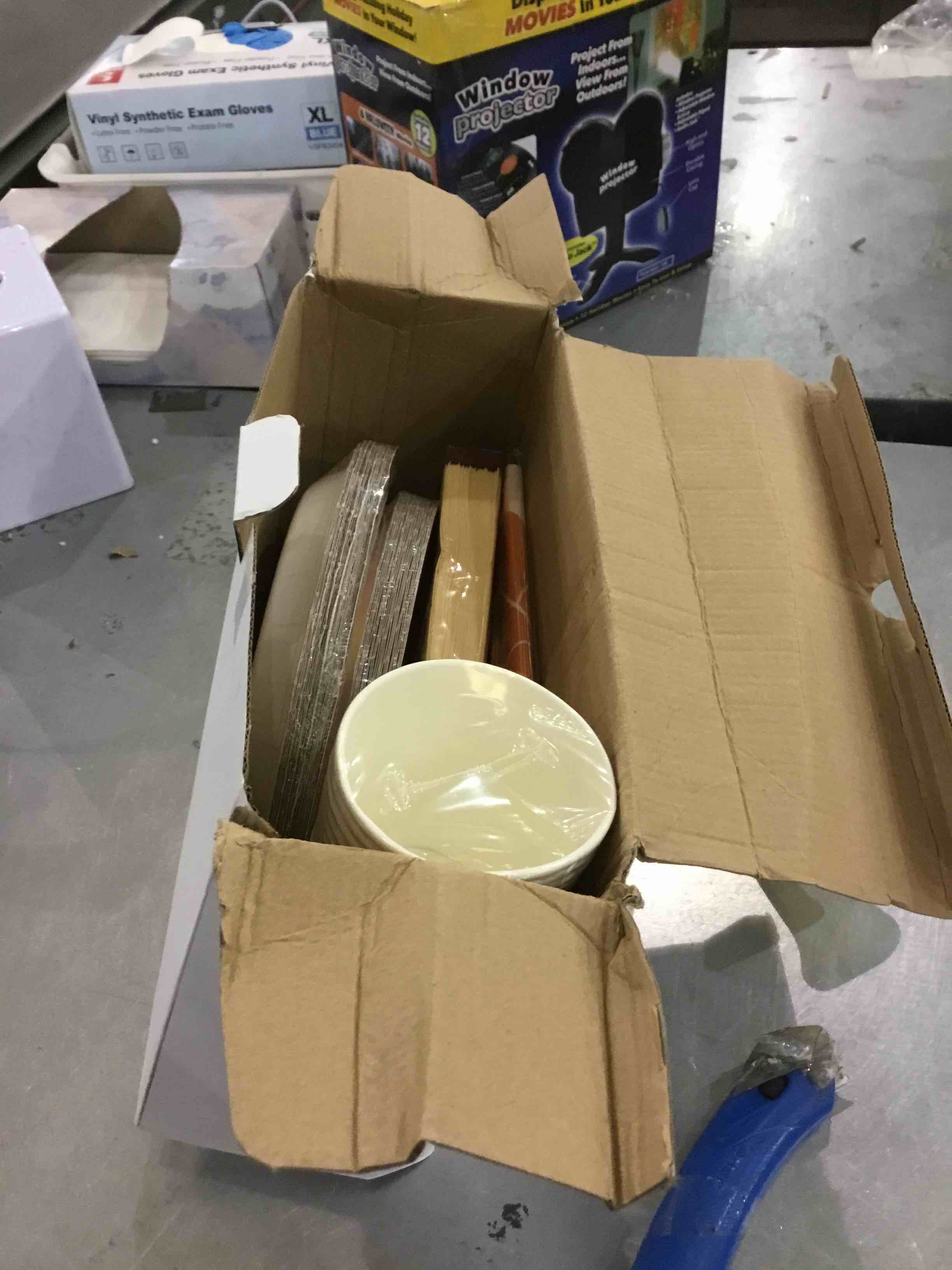 https://s3.amazonaws.com/lotting-images-prod/bidfta/EXS00944917_1703257869509.jpeg