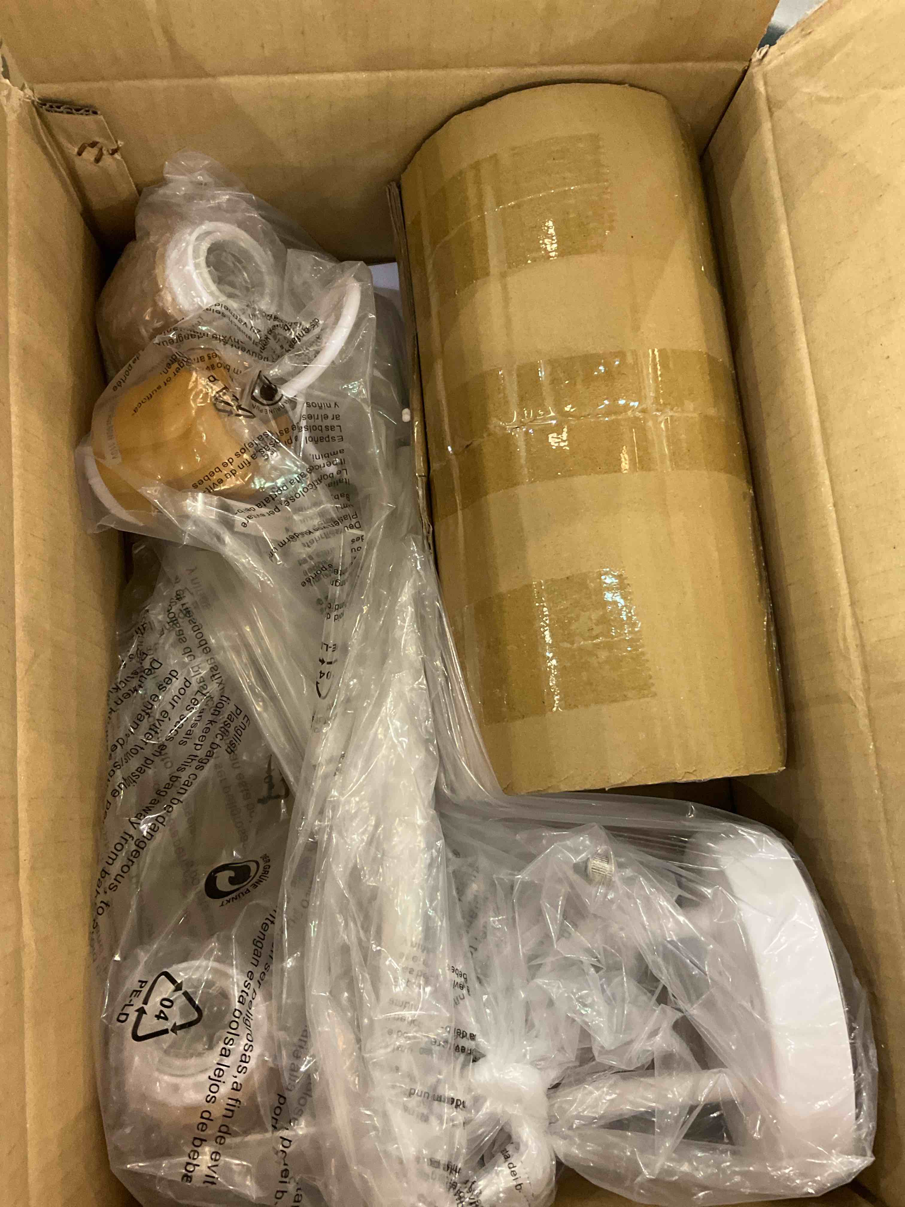 https://s3.amazonaws.com/lotting-images-prod/bidfta/EXS00945051_1704470521122.jpeg