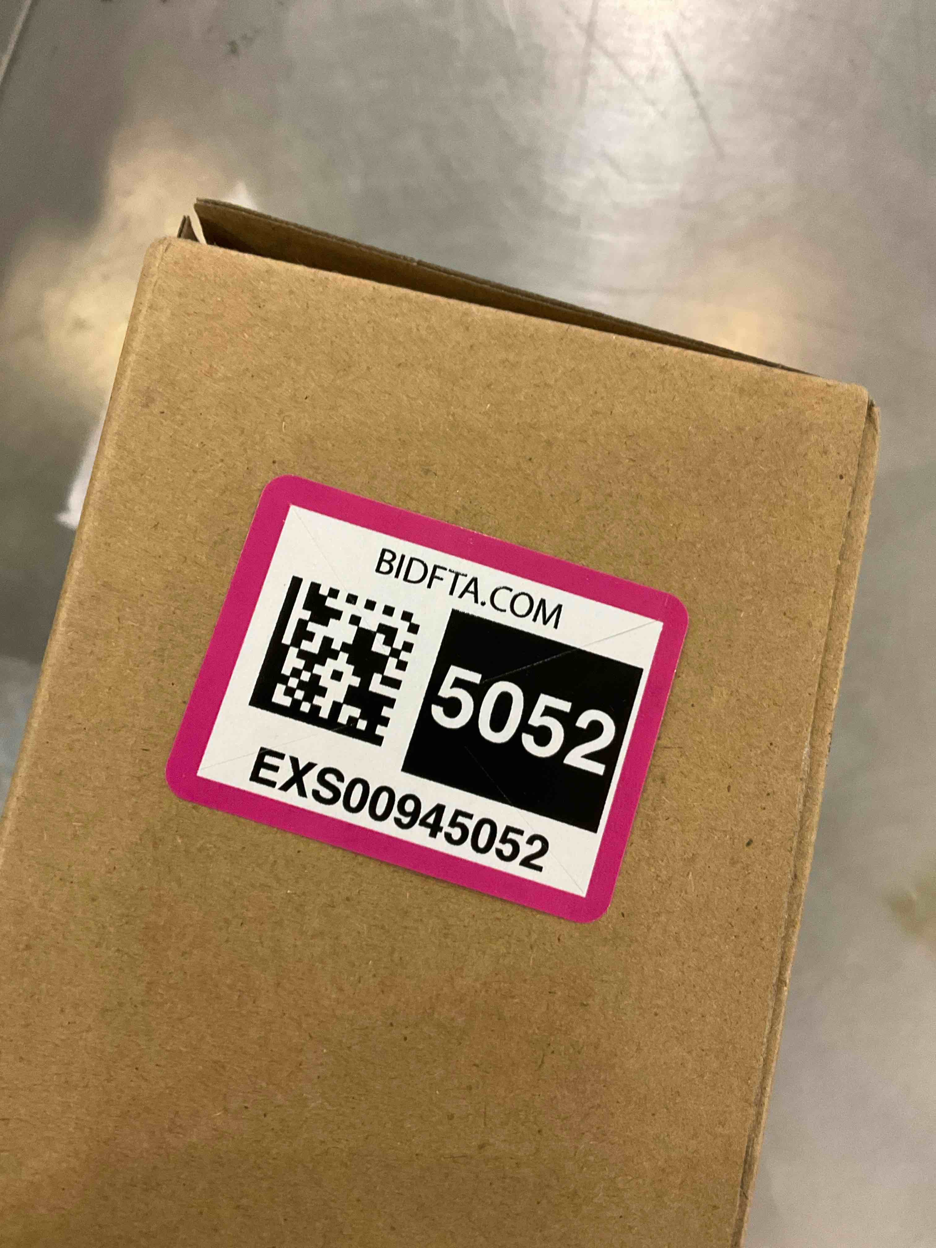 https://s3.amazonaws.com/lotting-images-prod/bidfta/EXS00945052_1704470644538.jpeg