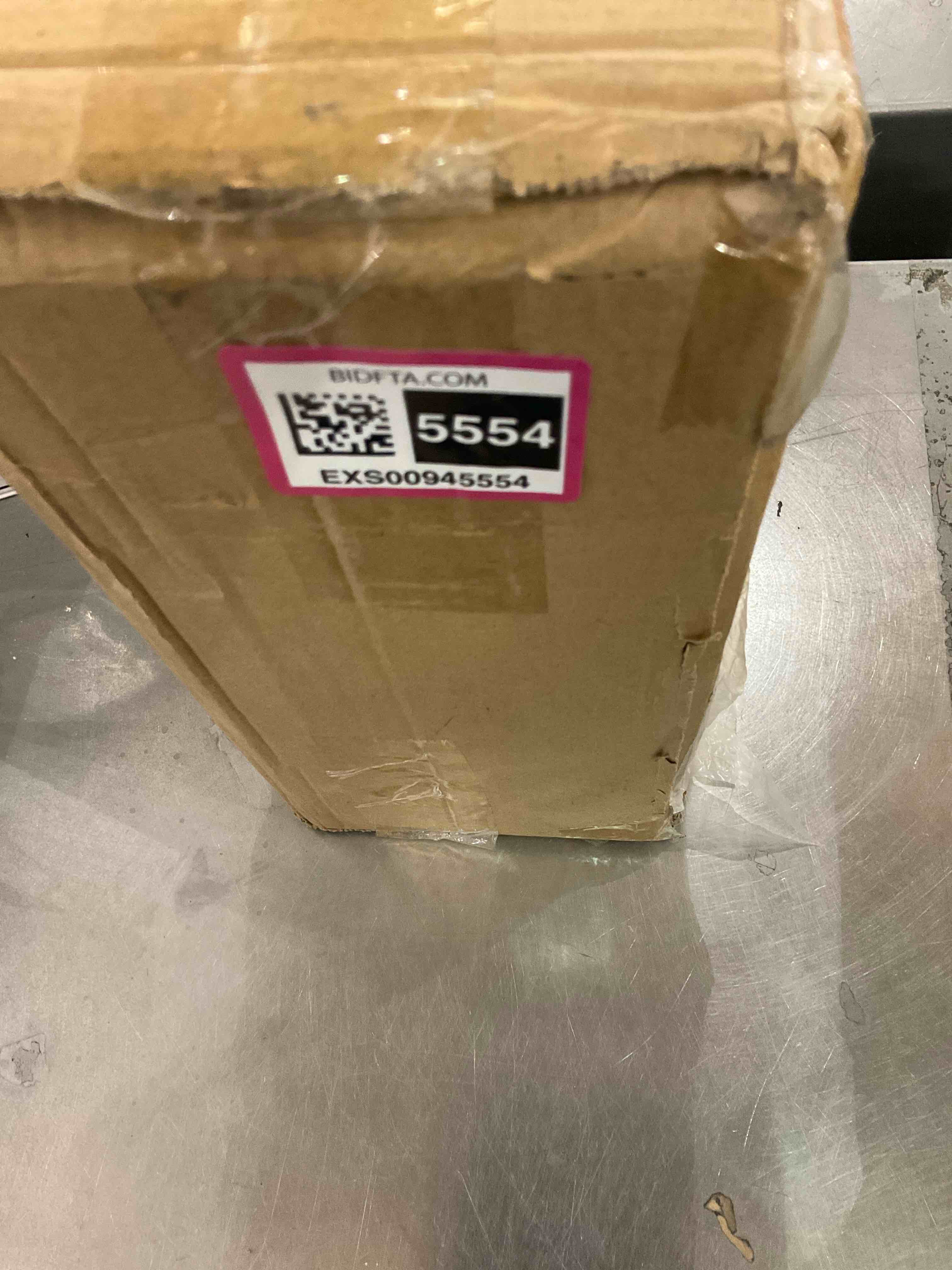 https://s3.amazonaws.com/lotting-images-prod/bidfta/EXS00945554_1703184622988.jpeg