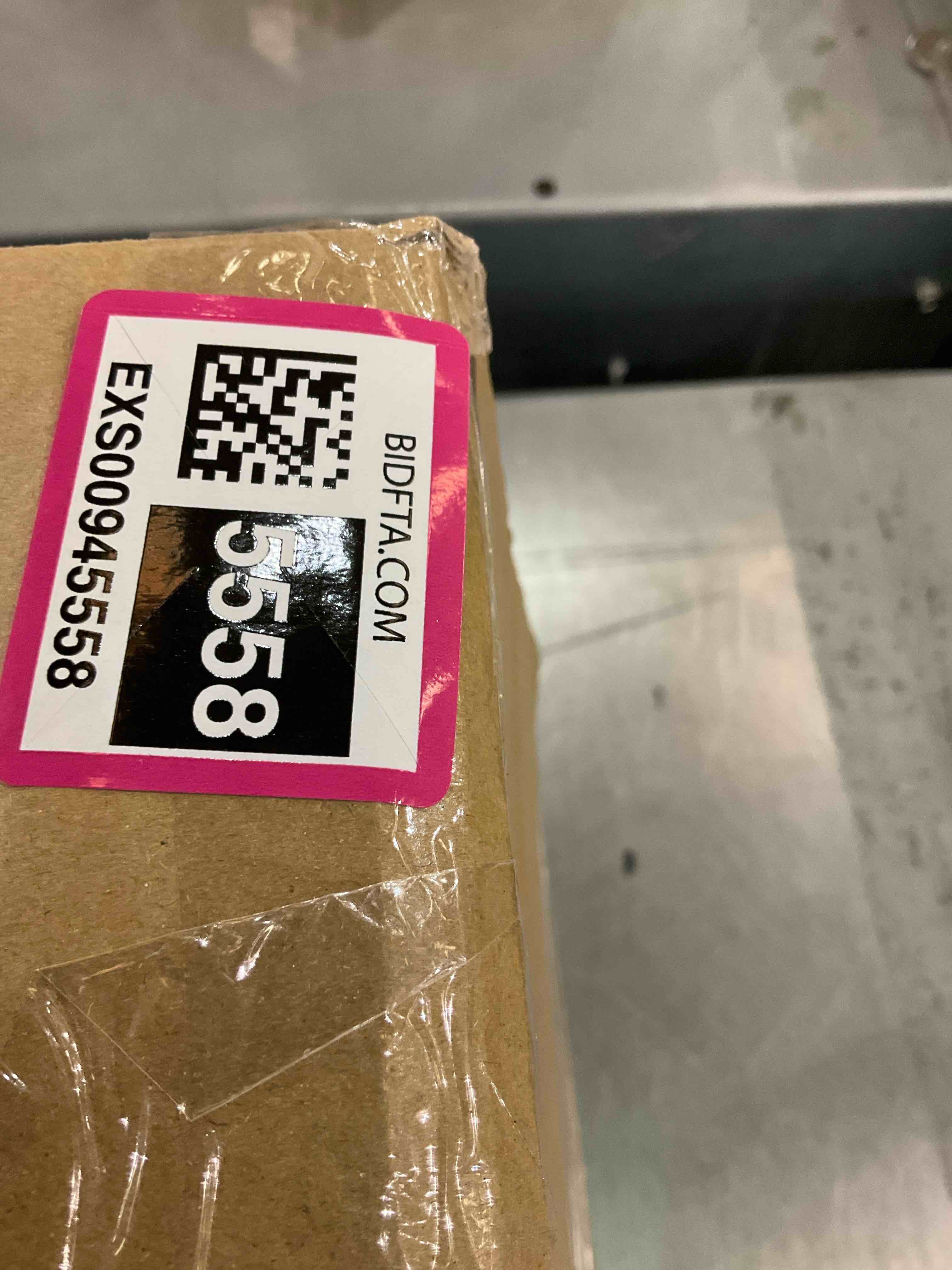 https://s3.amazonaws.com/lotting-images-prod/bidfta/EXS00945558_1703184891461.jpeg