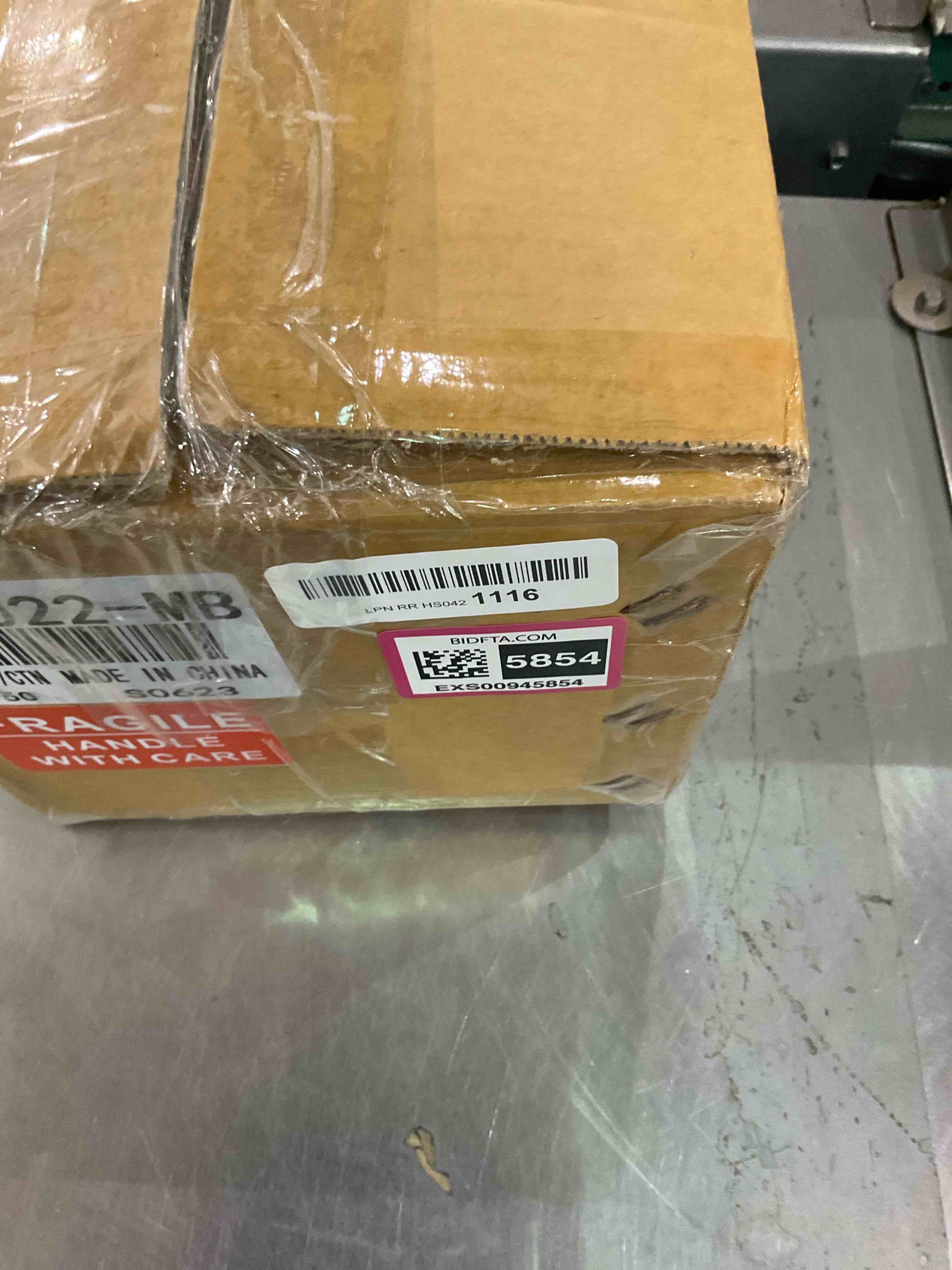 https://s3.amazonaws.com/lotting-images-prod/bidfta/EXS00945854_1703684699623.jpeg
