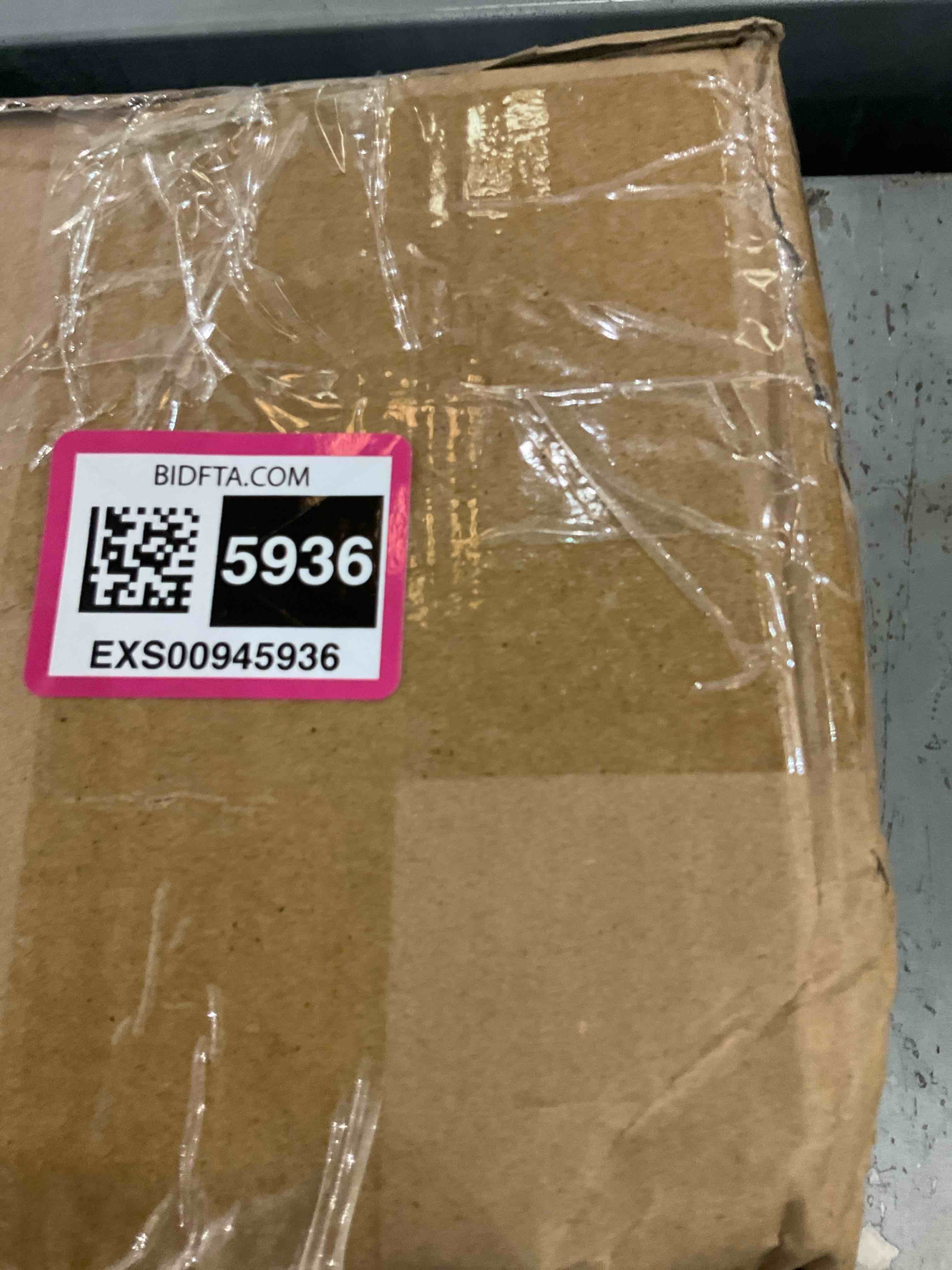 https://s3.amazonaws.com/lotting-images-prod/bidfta/EXS00945936_1703705240317.jpeg