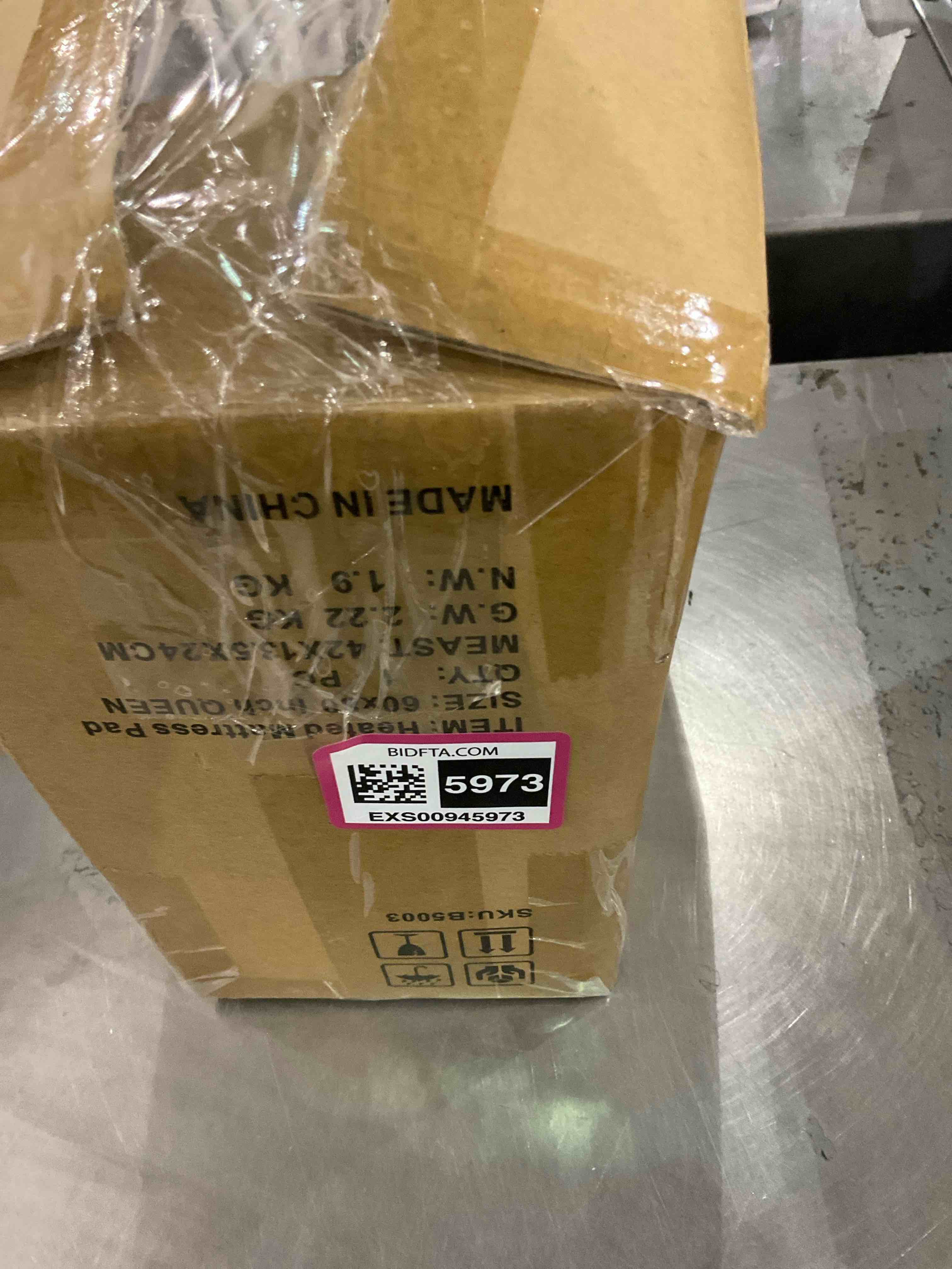https://s3.amazonaws.com/lotting-images-prod/bidfta/EXS00945973_1703766721950.jpeg