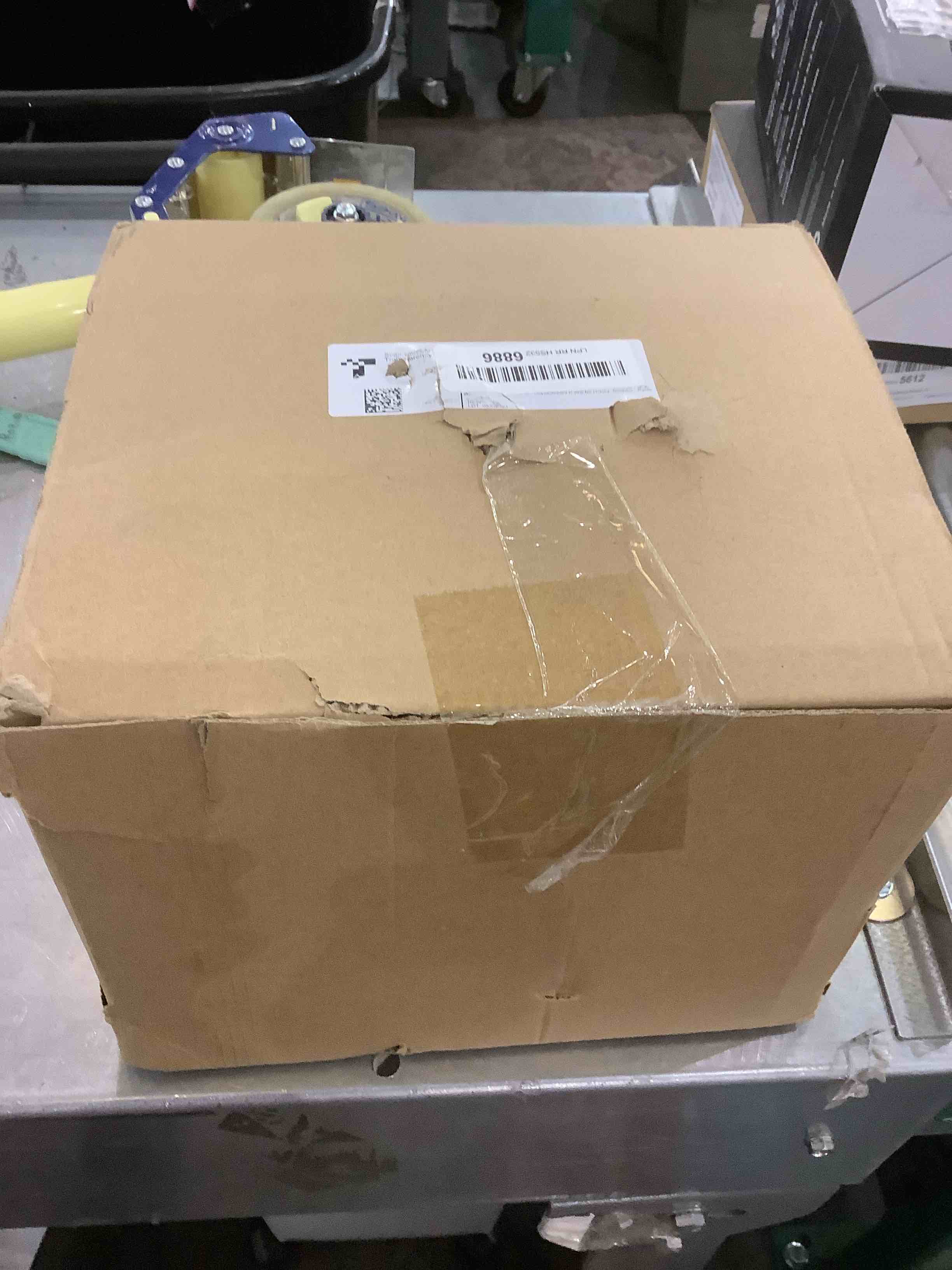 https://s3.amazonaws.com/lotting-images-prod/bidfta/EXS00946154_1703087935870.jpeg