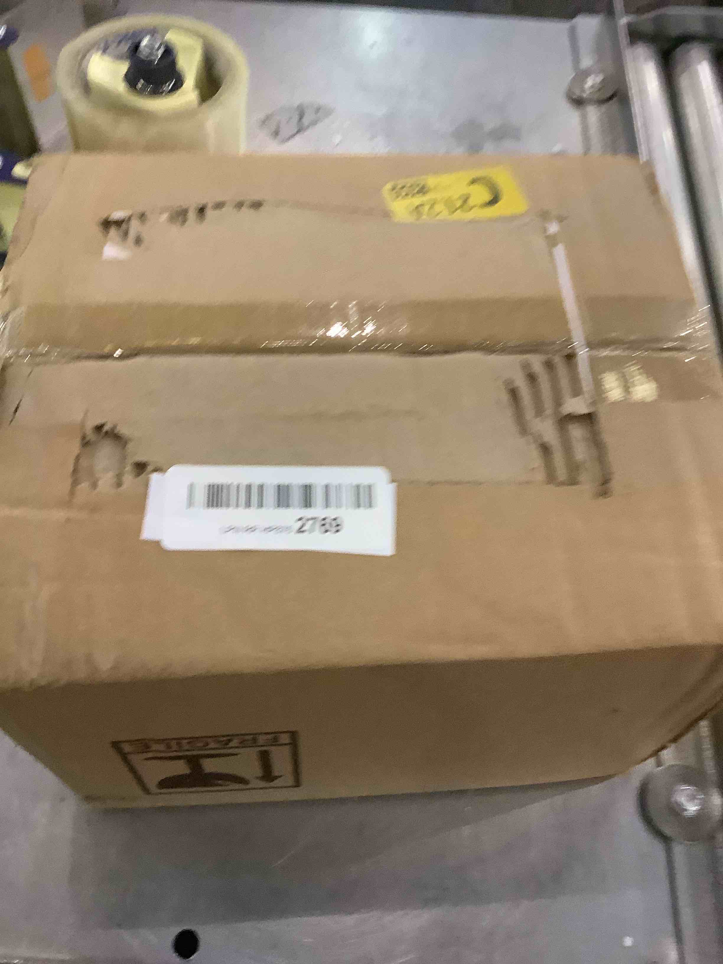 https://s3.amazonaws.com/lotting-images-prod/bidfta/EXS00946182_1703094896376.jpeg