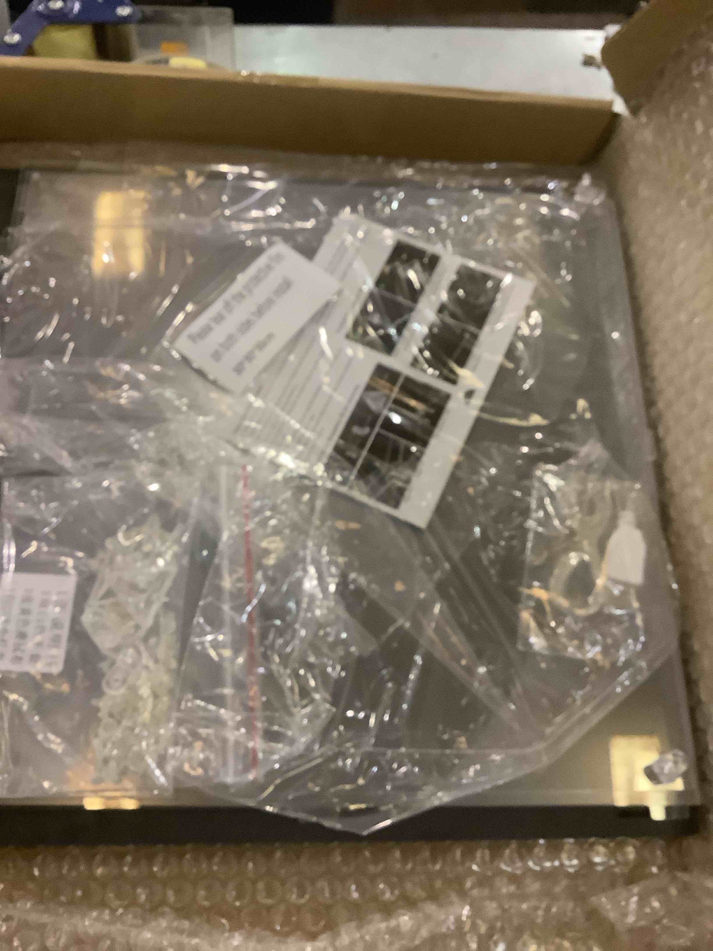 https://s3.amazonaws.com/lotting-images-prod/bidfta/EXS00946407_1703184878742.jpeg