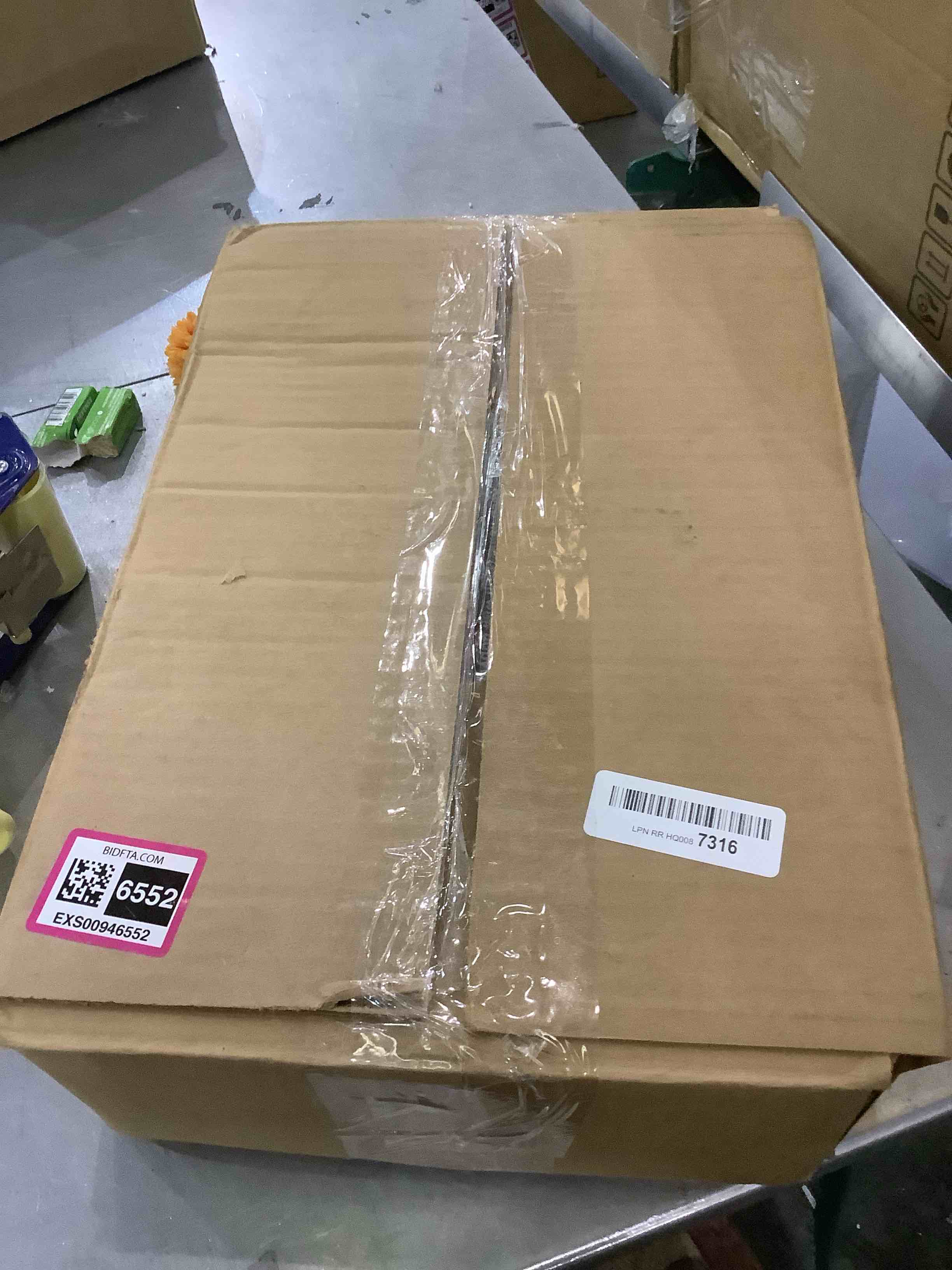 https://s3.amazonaws.com/lotting-images-prod/bidfta/EXS00946552_1704983608577.jpeg