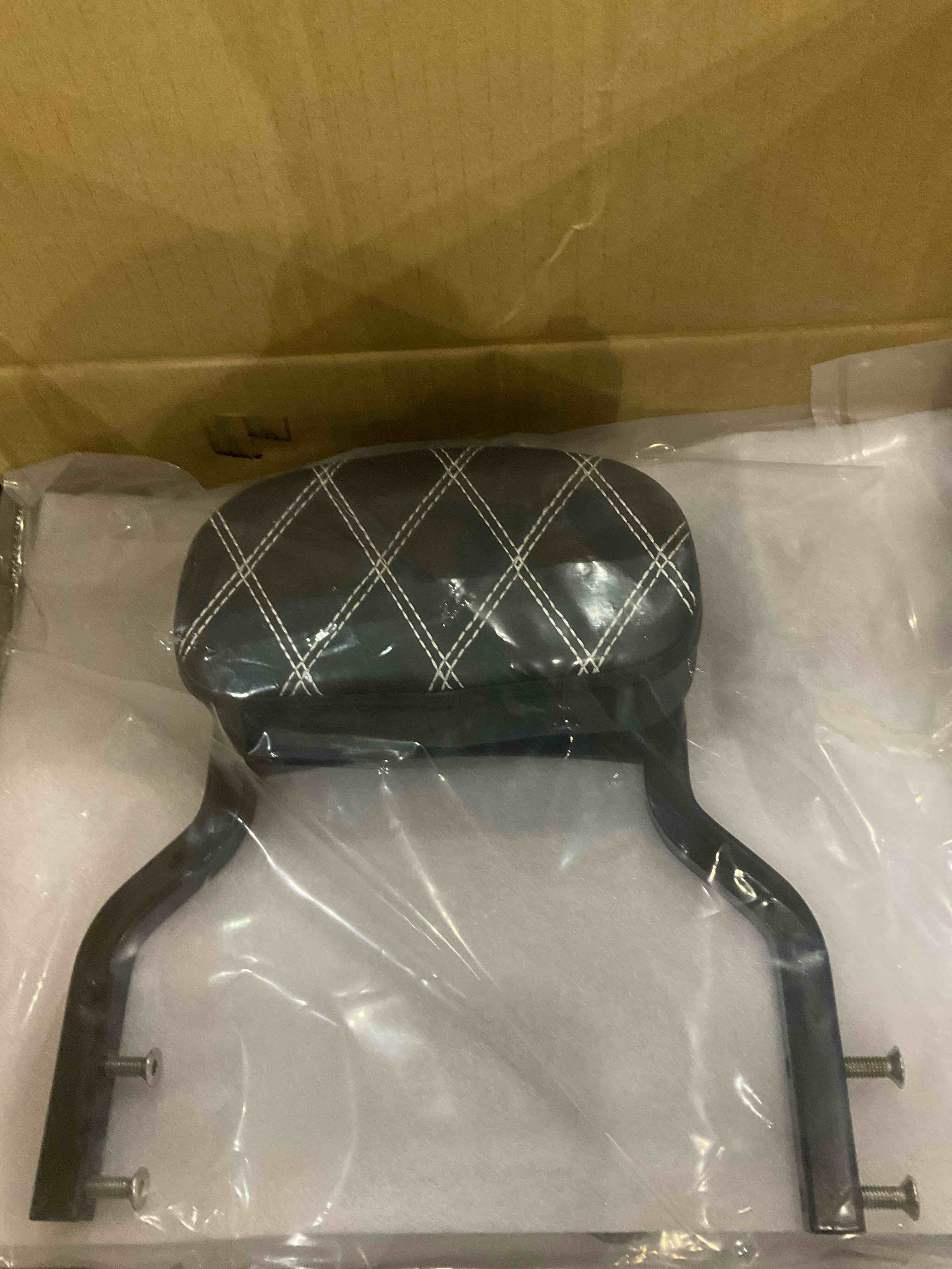 https://s3.amazonaws.com/lotting-images-prod/bidfta/EXS00946674_1703162564520.jpeg