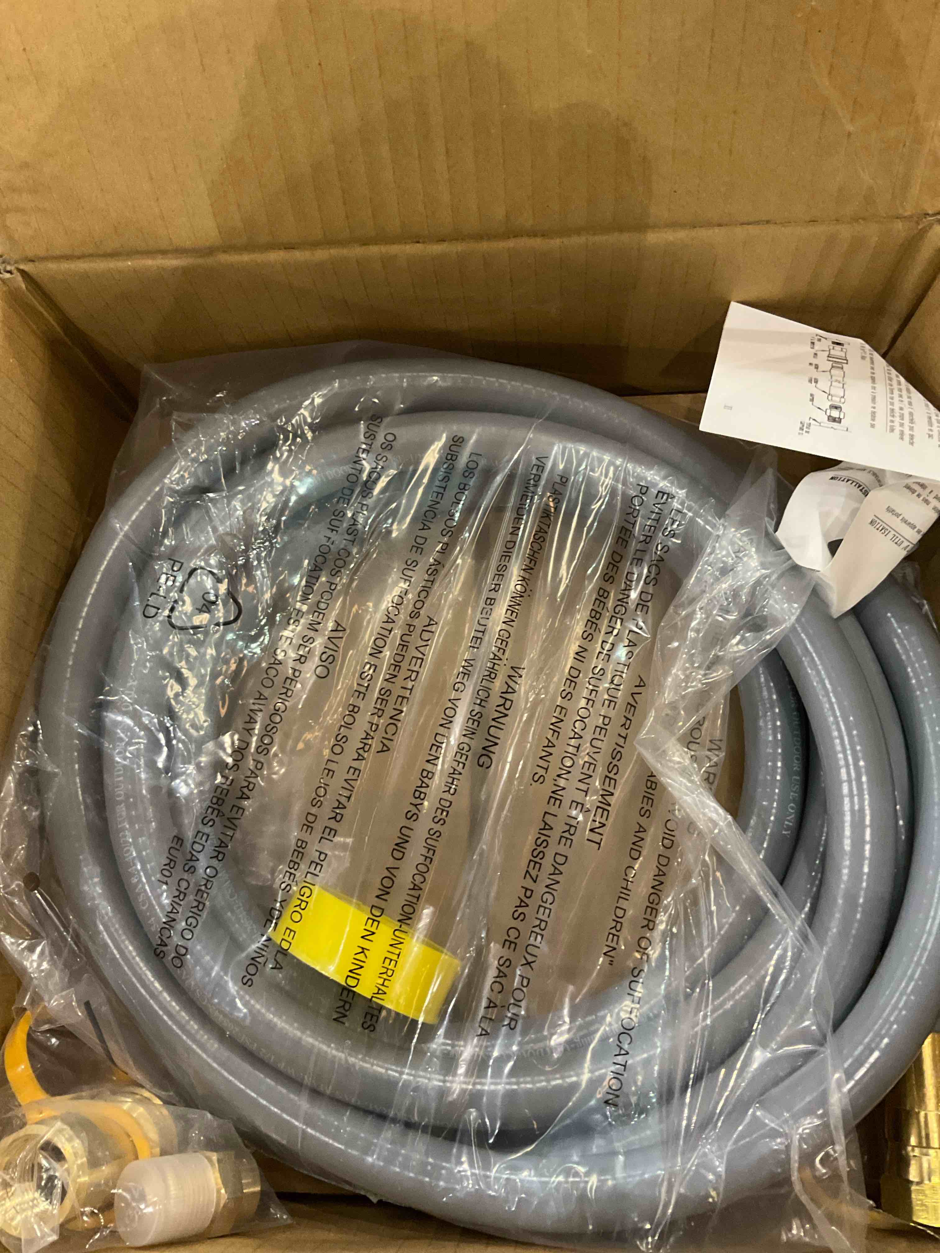 https://s3.amazonaws.com/lotting-images-prod/bidfta/EXS00946739_1703173598930.jpeg