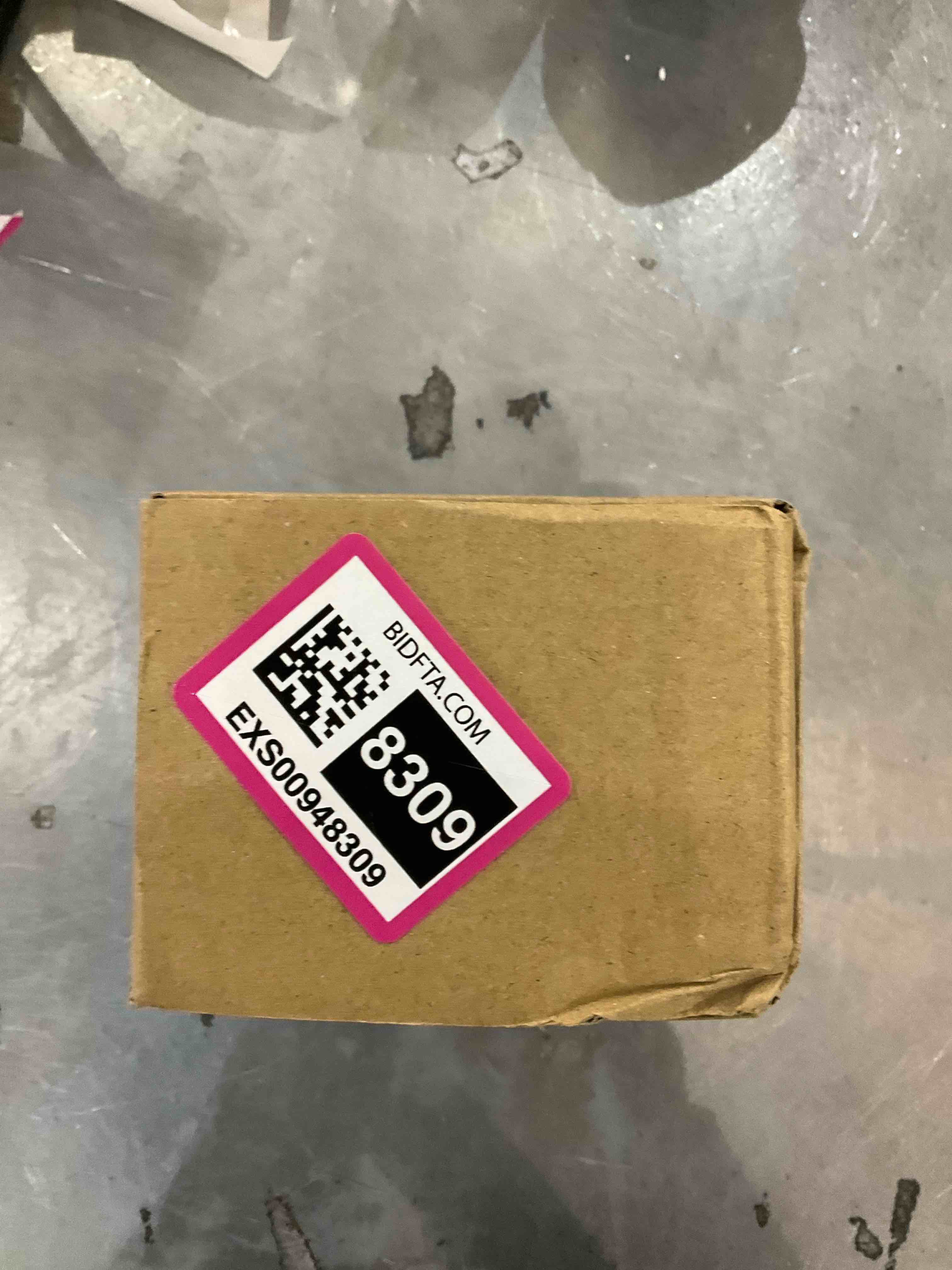 https://s3.amazonaws.com/lotting-images-prod/bidfta/EXS00948309_1704292019870.jpeg