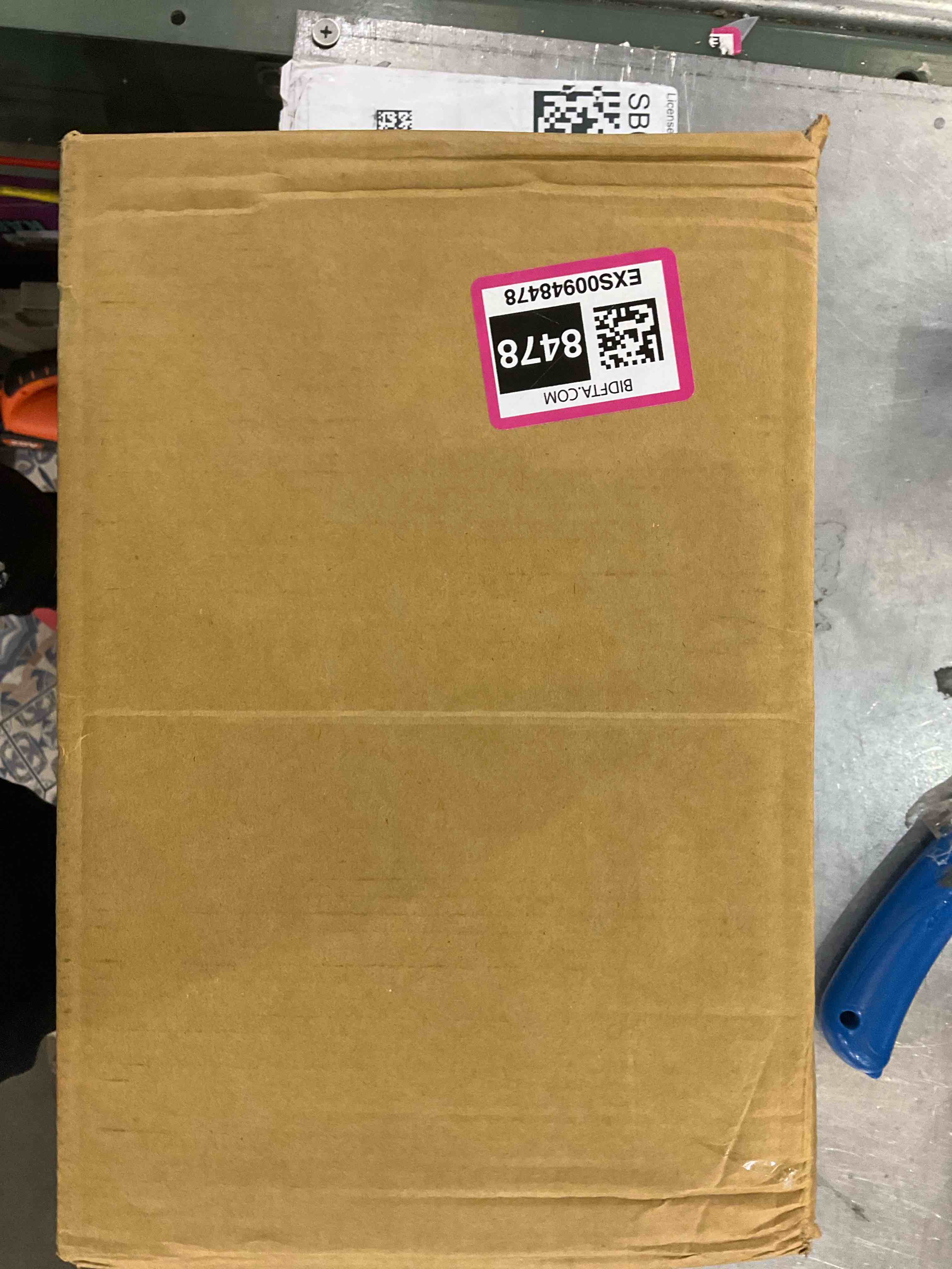 https://s3.amazonaws.com/lotting-images-prod/bidfta/EXS00948478_1704305756099.jpeg