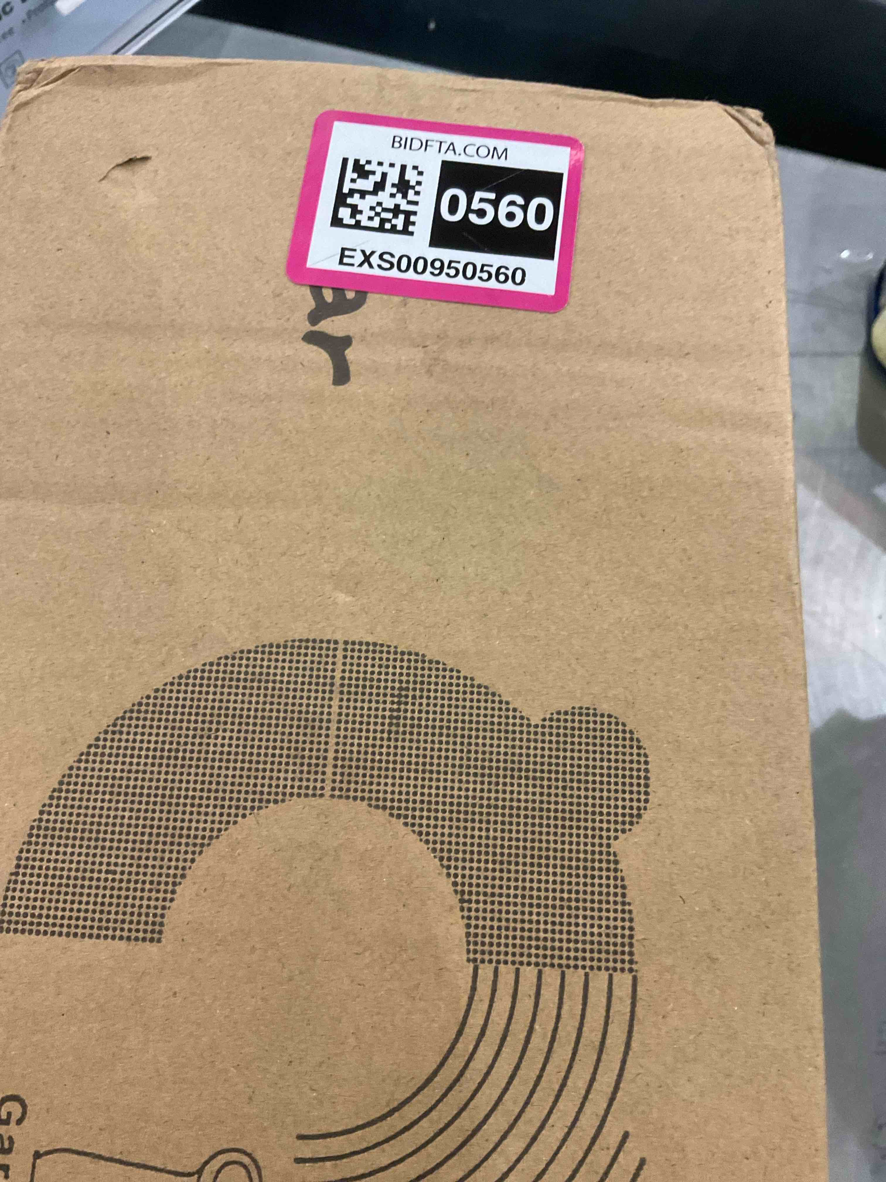 https://s3.amazonaws.com/lotting-images-prod/bidfta/EXS00950560_1704225961609.jpeg