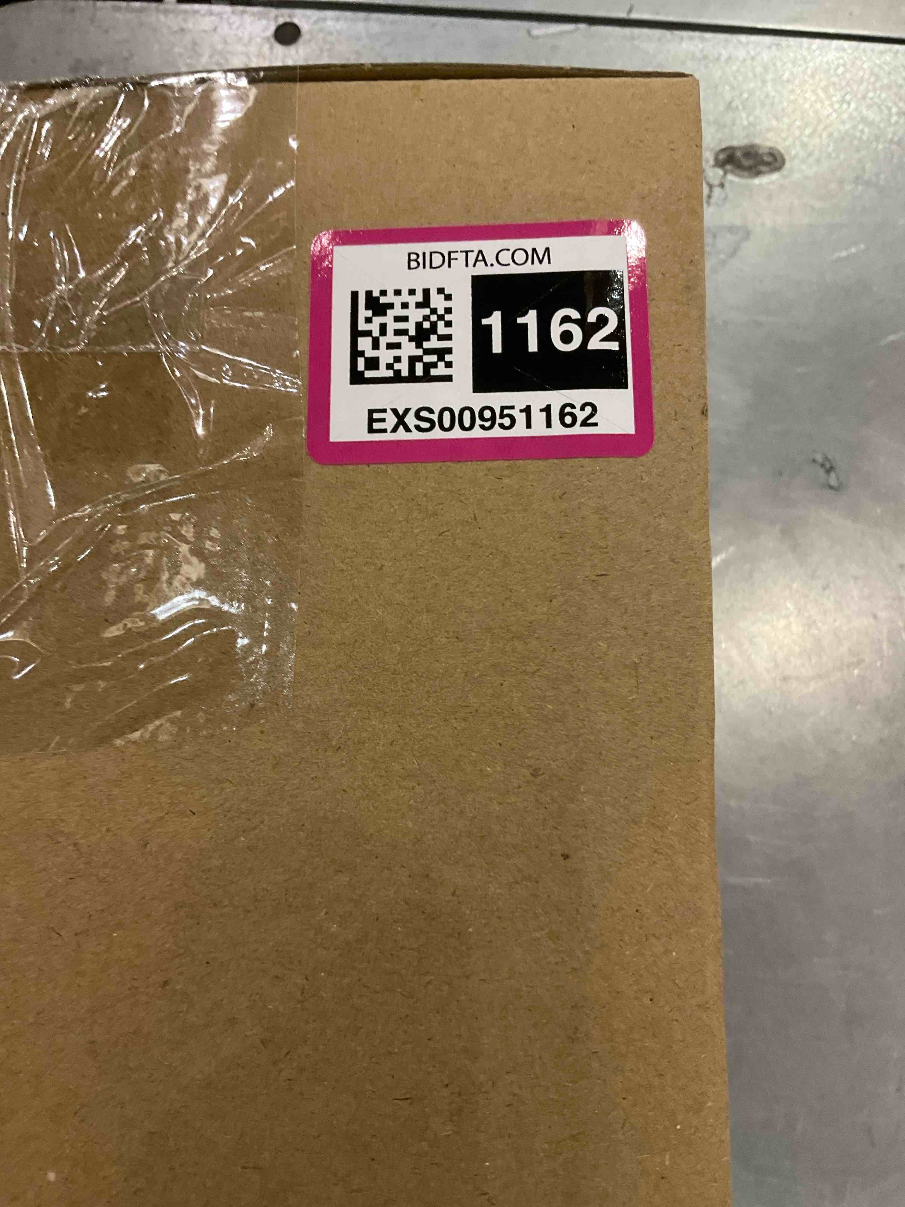 https://s3.amazonaws.com/lotting-images-prod/bidfta/EXS00951162_1703871819622.jpeg
