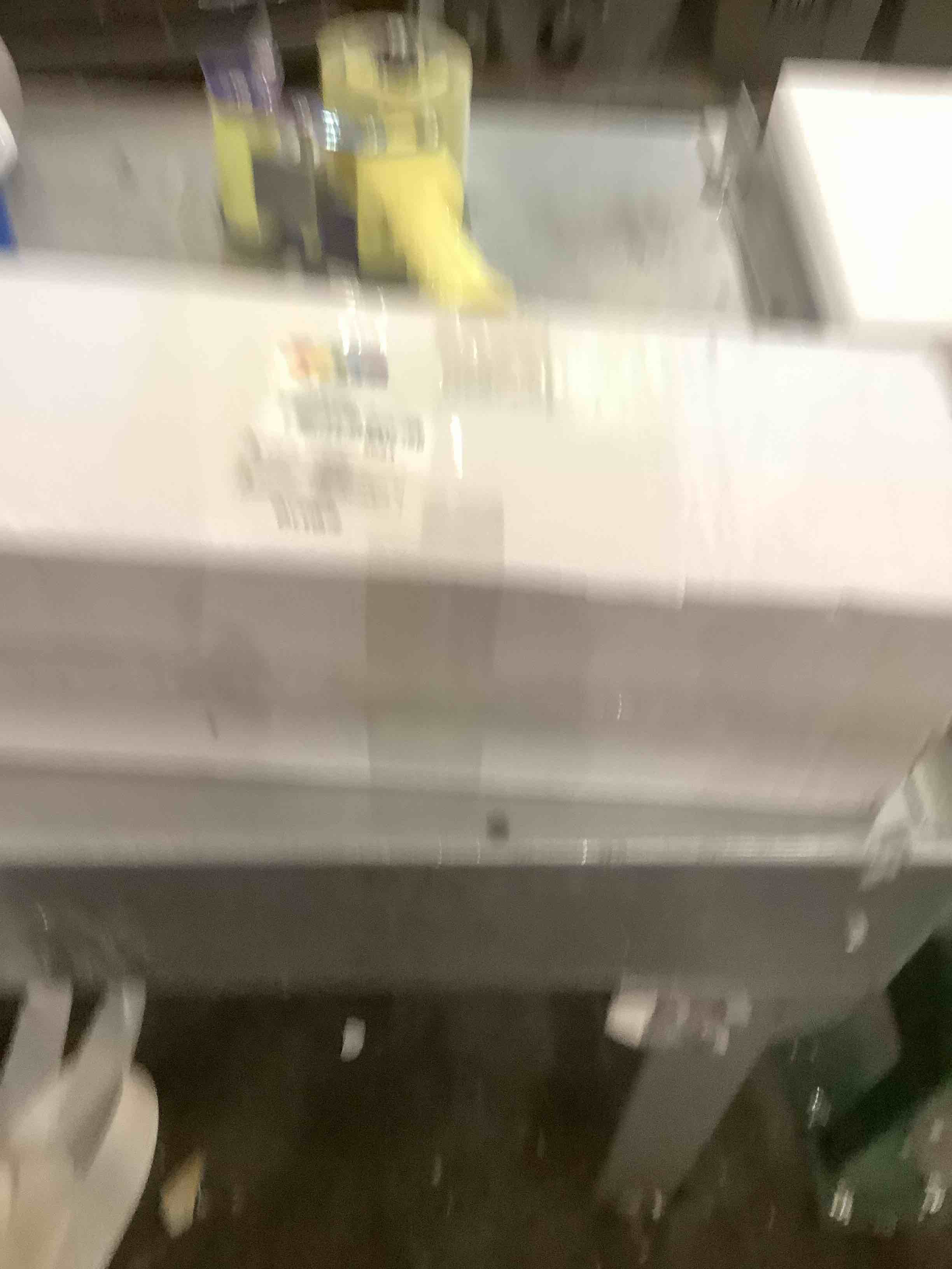 https://s3.amazonaws.com/lotting-images-prod/bidfta/EXS00951589_1703271010500.jpeg