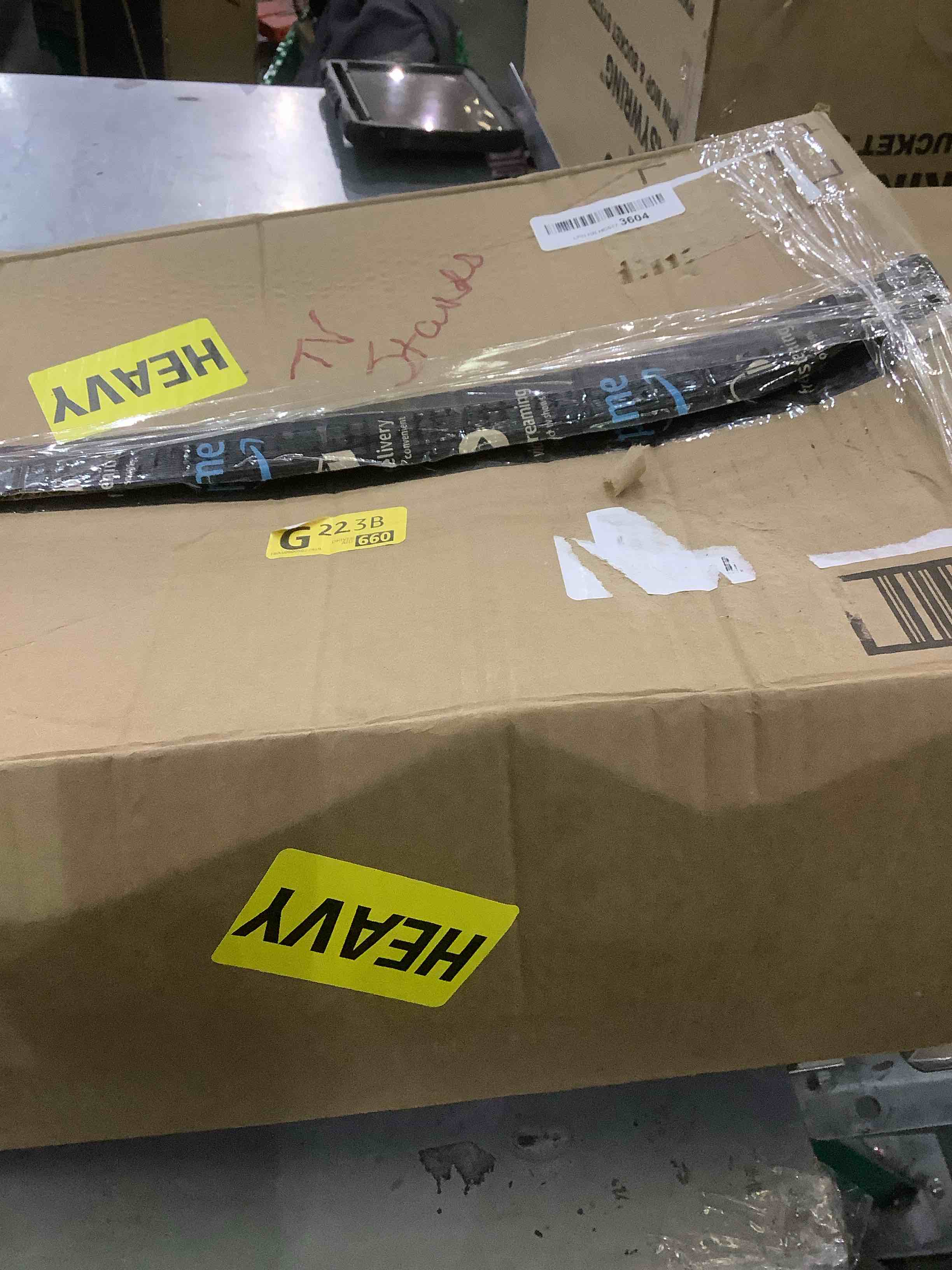 https://s3.amazonaws.com/lotting-images-prod/bidfta/EXS00951954_1703779116996.jpeg