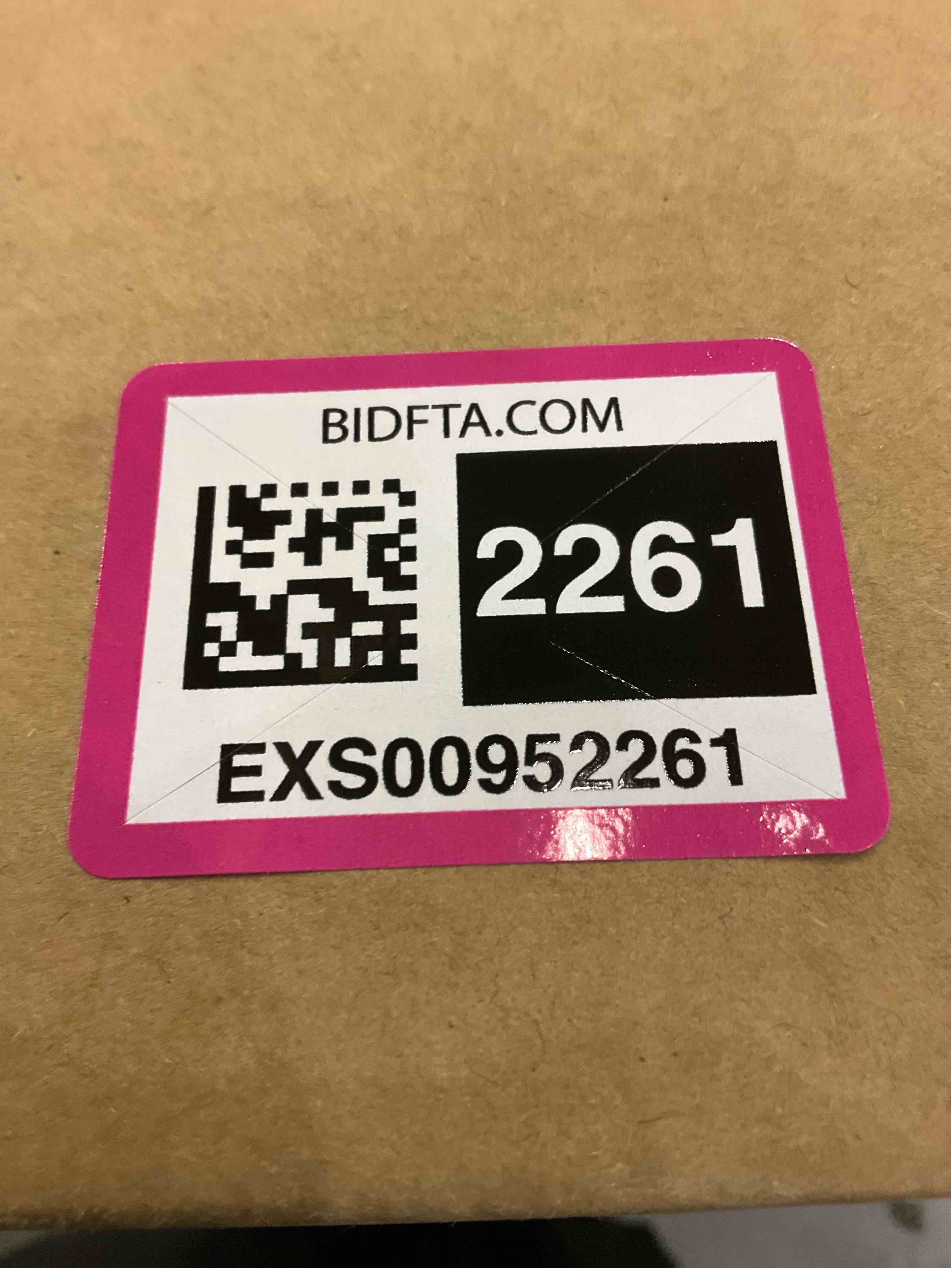 https://s3.amazonaws.com/lotting-images-prod/bidfta/EXS00952261_1704287970219.jpeg