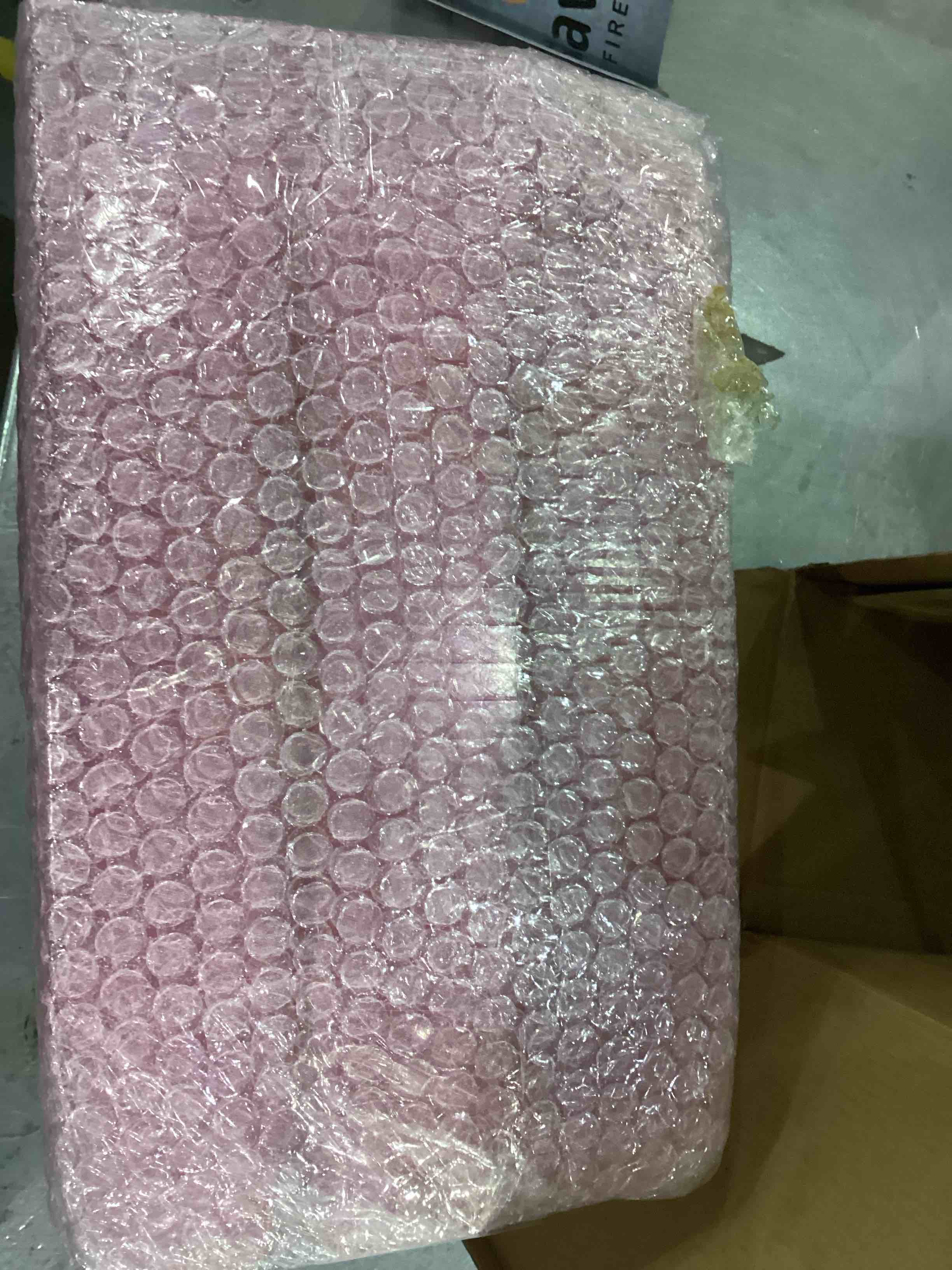 https://s3.amazonaws.com/lotting-images-prod/bidfta/EXS00952809_1703854067752.jpeg