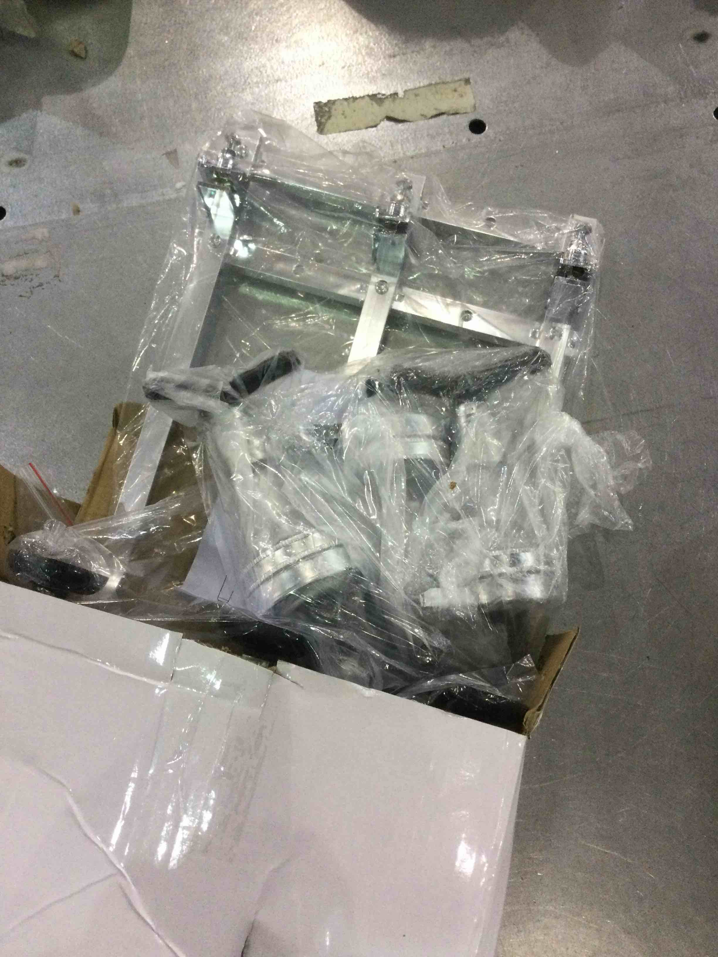 https://s3.amazonaws.com/lotting-images-prod/bidfta/EXS00953973_1704461179735.jpeg
